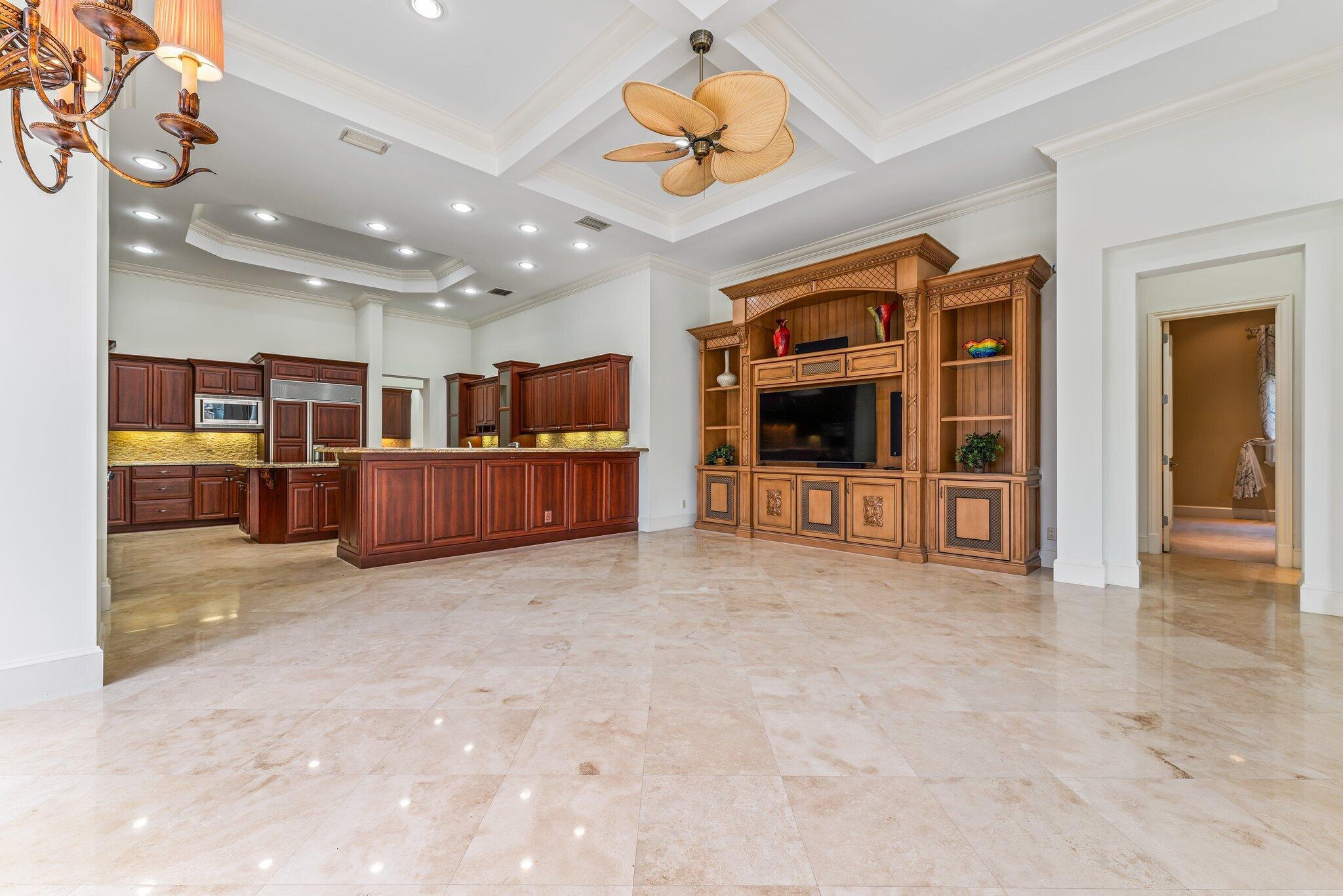 OLD PALM PL 4 - Residential