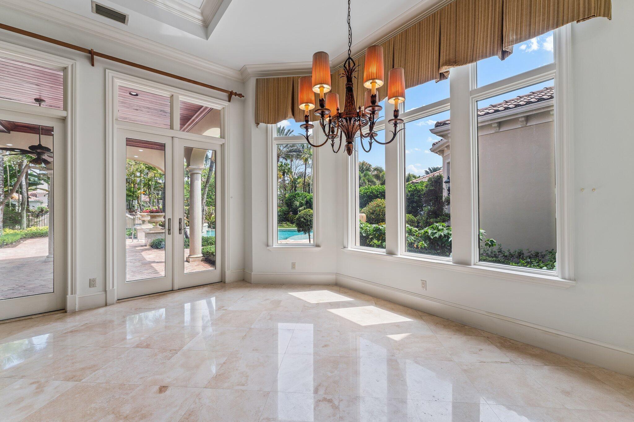 OLD PALM PL 4 - Residential