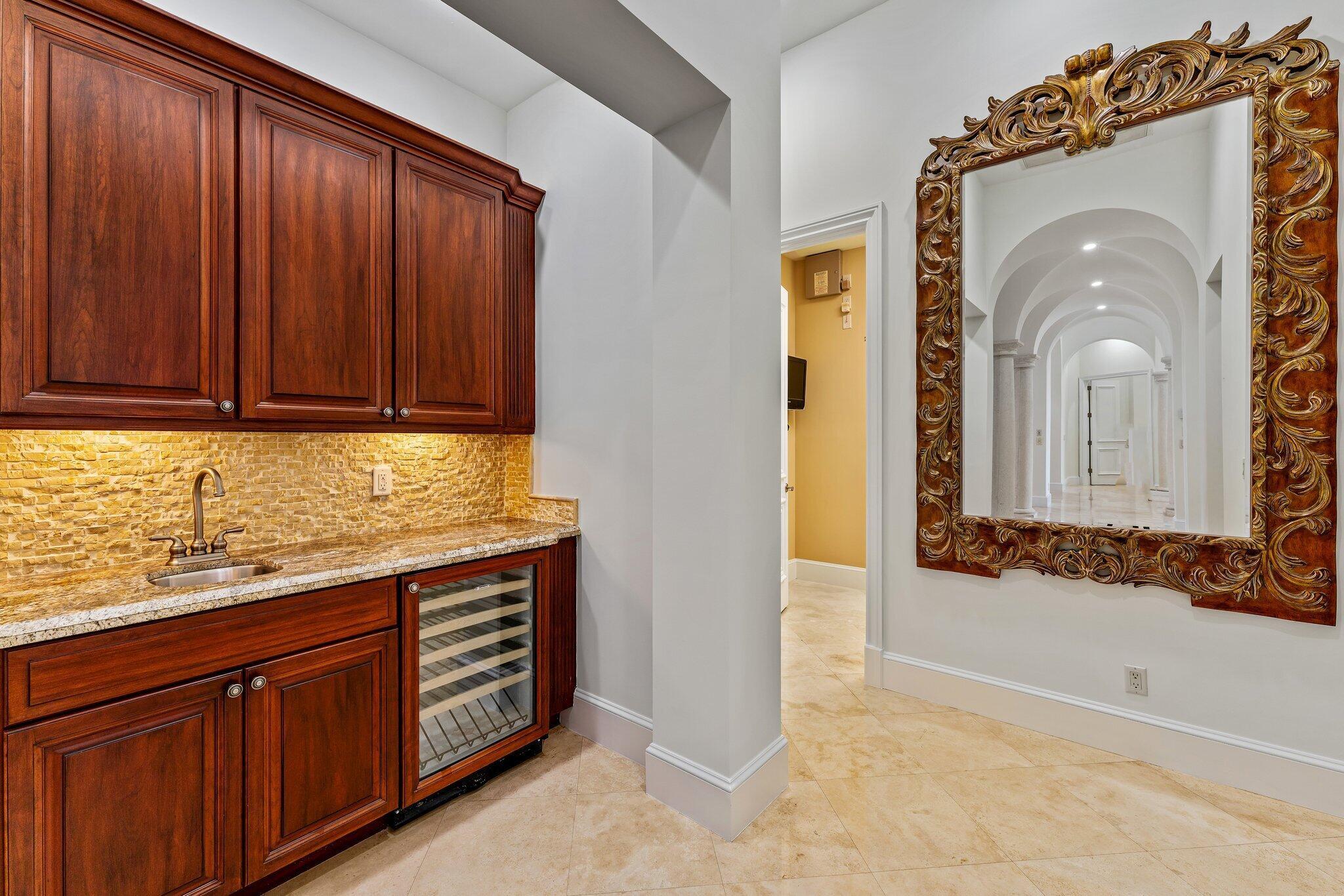 OLD PALM PL 4 - Residential