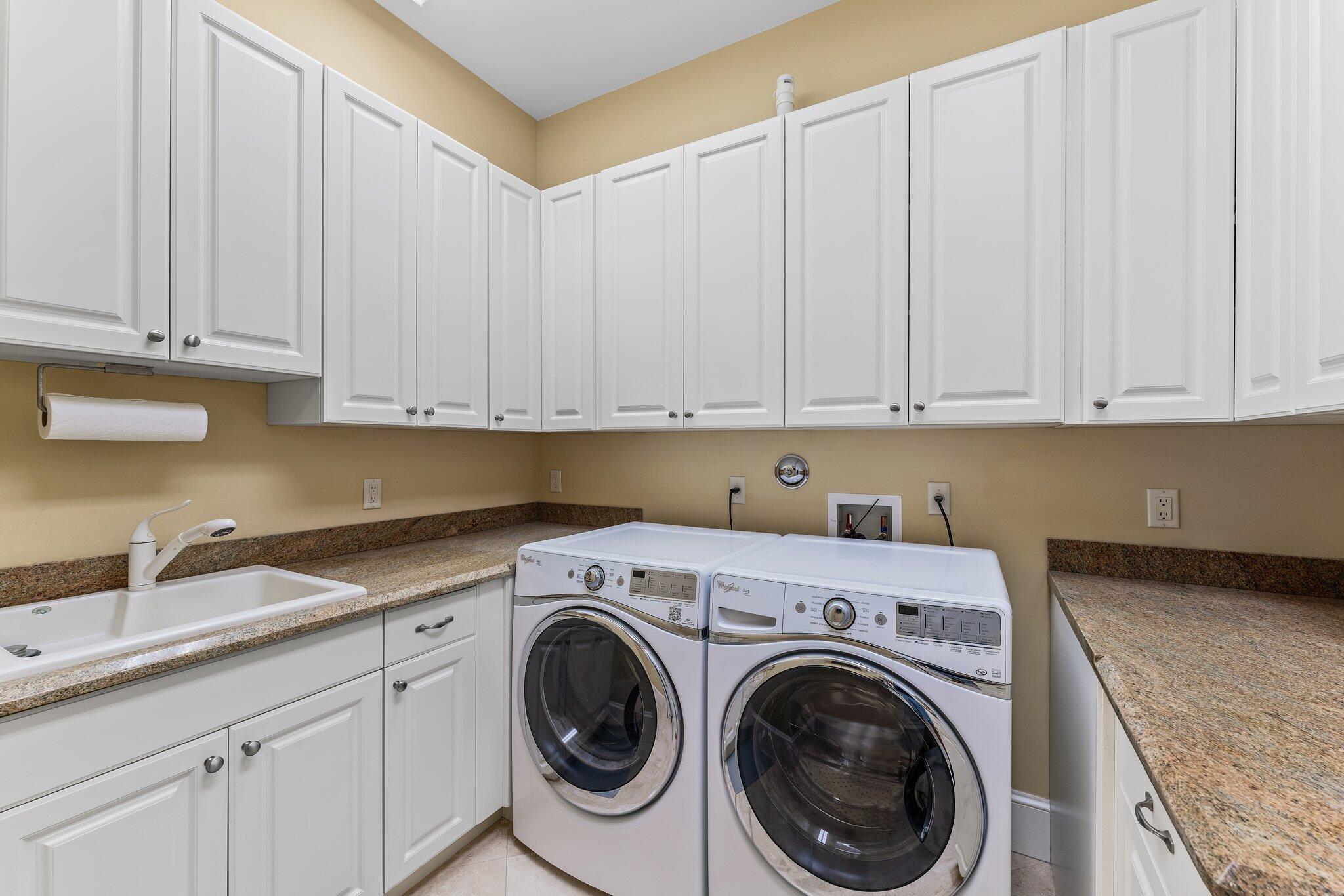 OLD PALM PL 4 - Residential