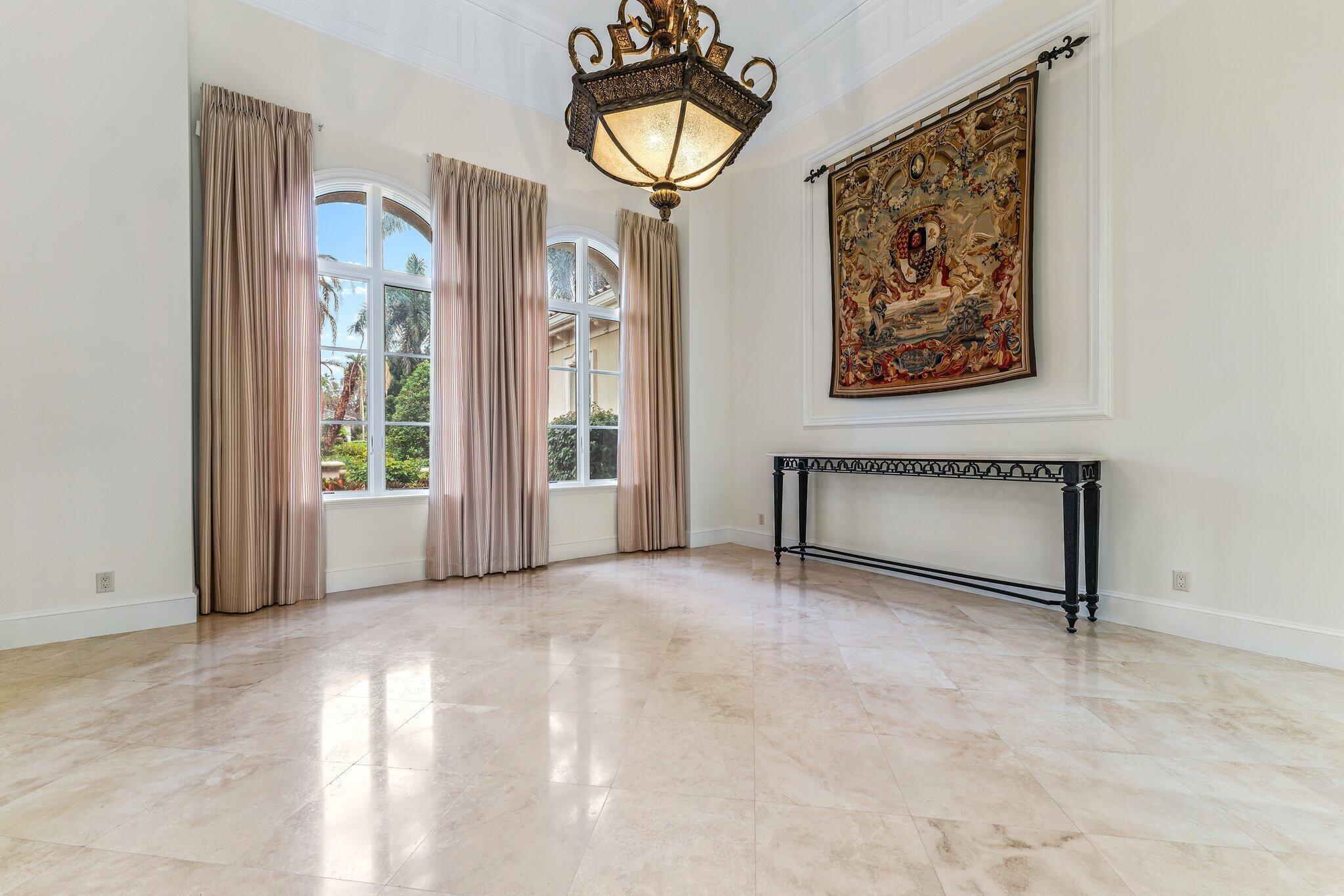 OLD PALM PL 4 - Residential