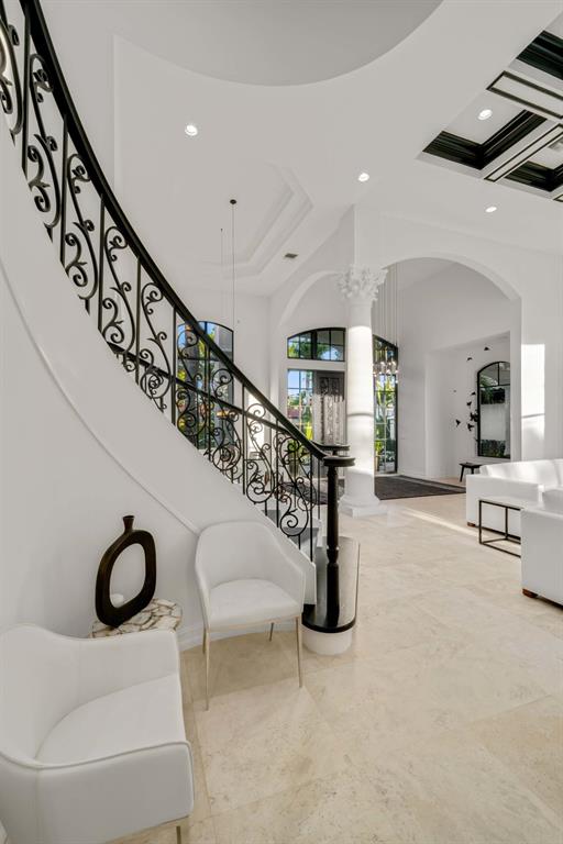 KENSINGTON - Residential