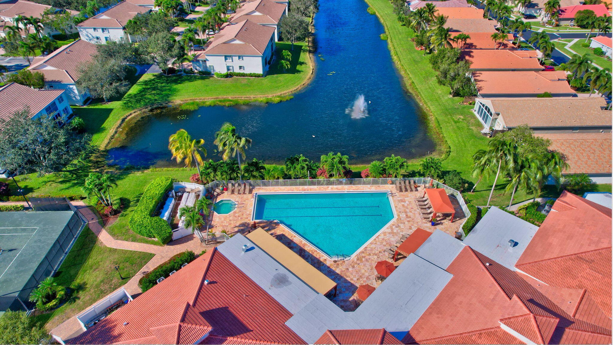 GROVE VILLAGE CONDO - Residential