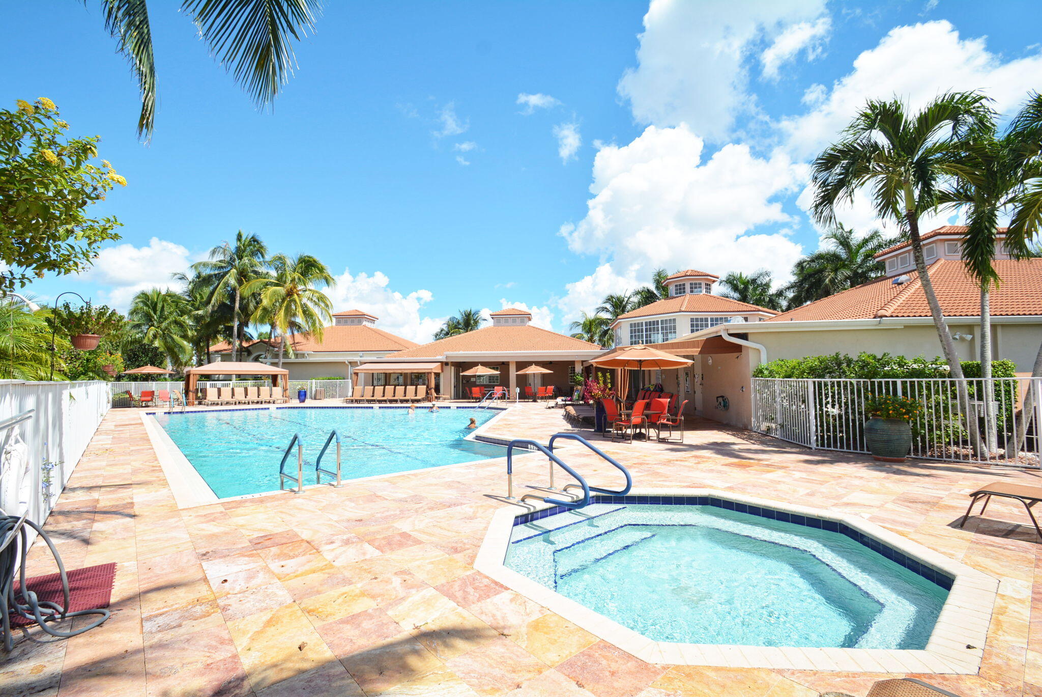 GROVE VILLAGE CONDO - Residential
