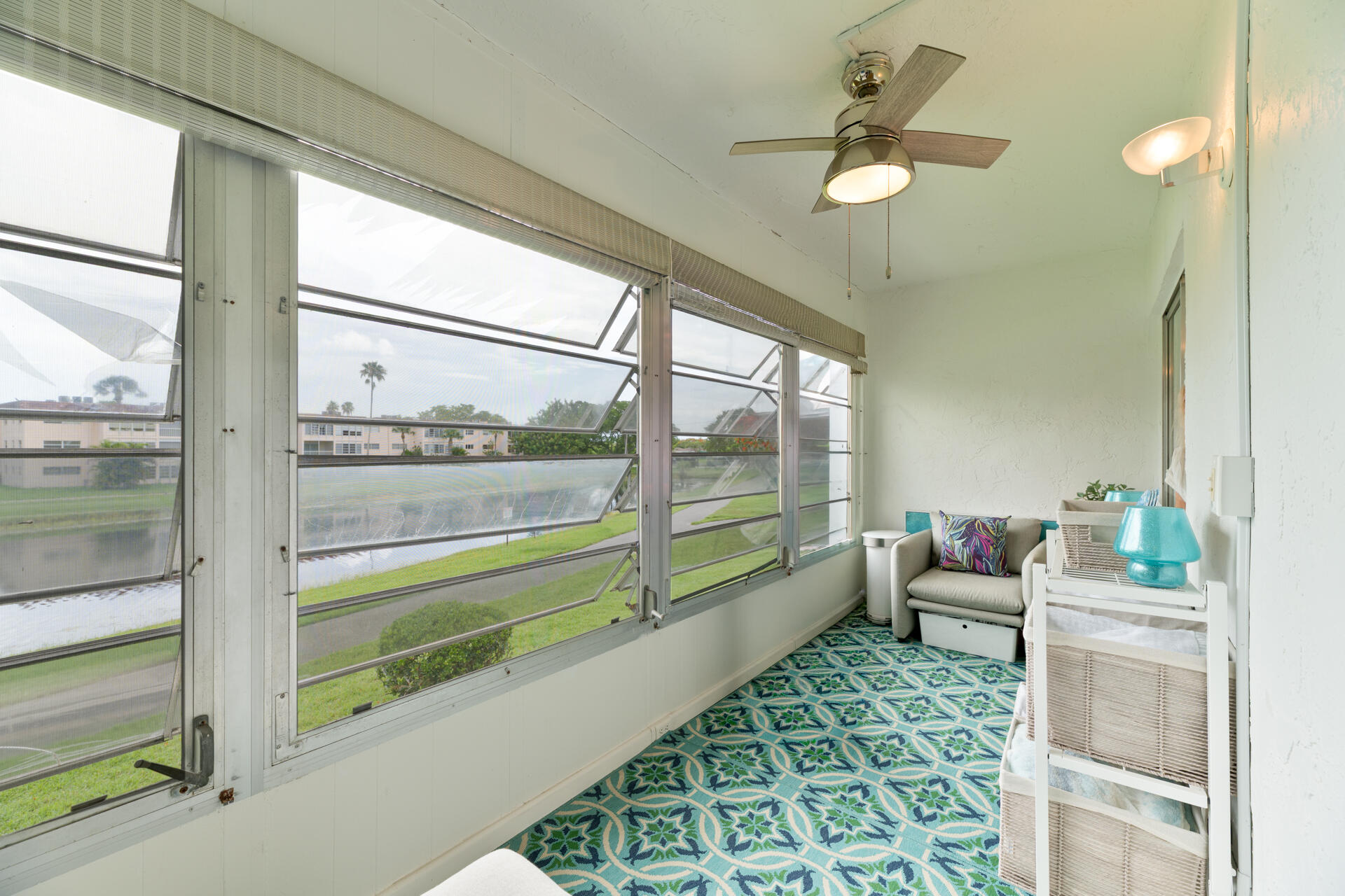 VILLAGES OF ORIOLE ABBEY CONDO - Residential