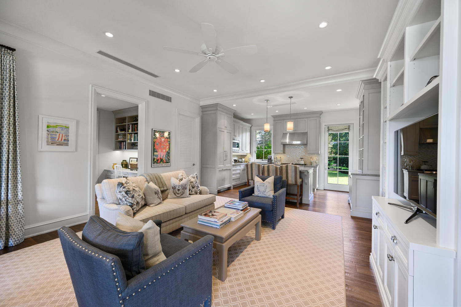 CYPRESS ISLAND OF PALM BEACH POLO & COUN - Residential
