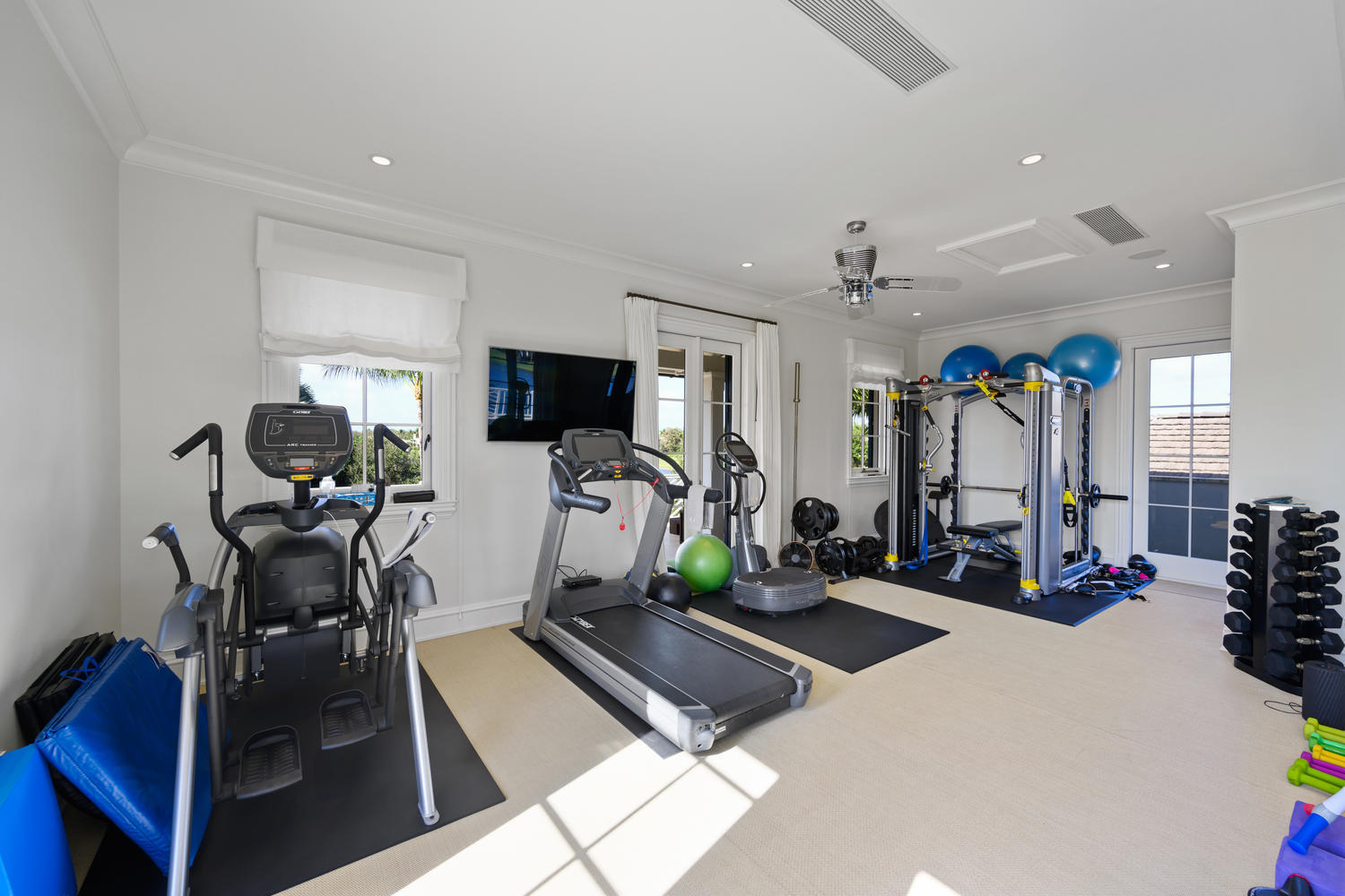 CYPRESS ISLAND OF PALM BEACH POLO & COUN - Residential