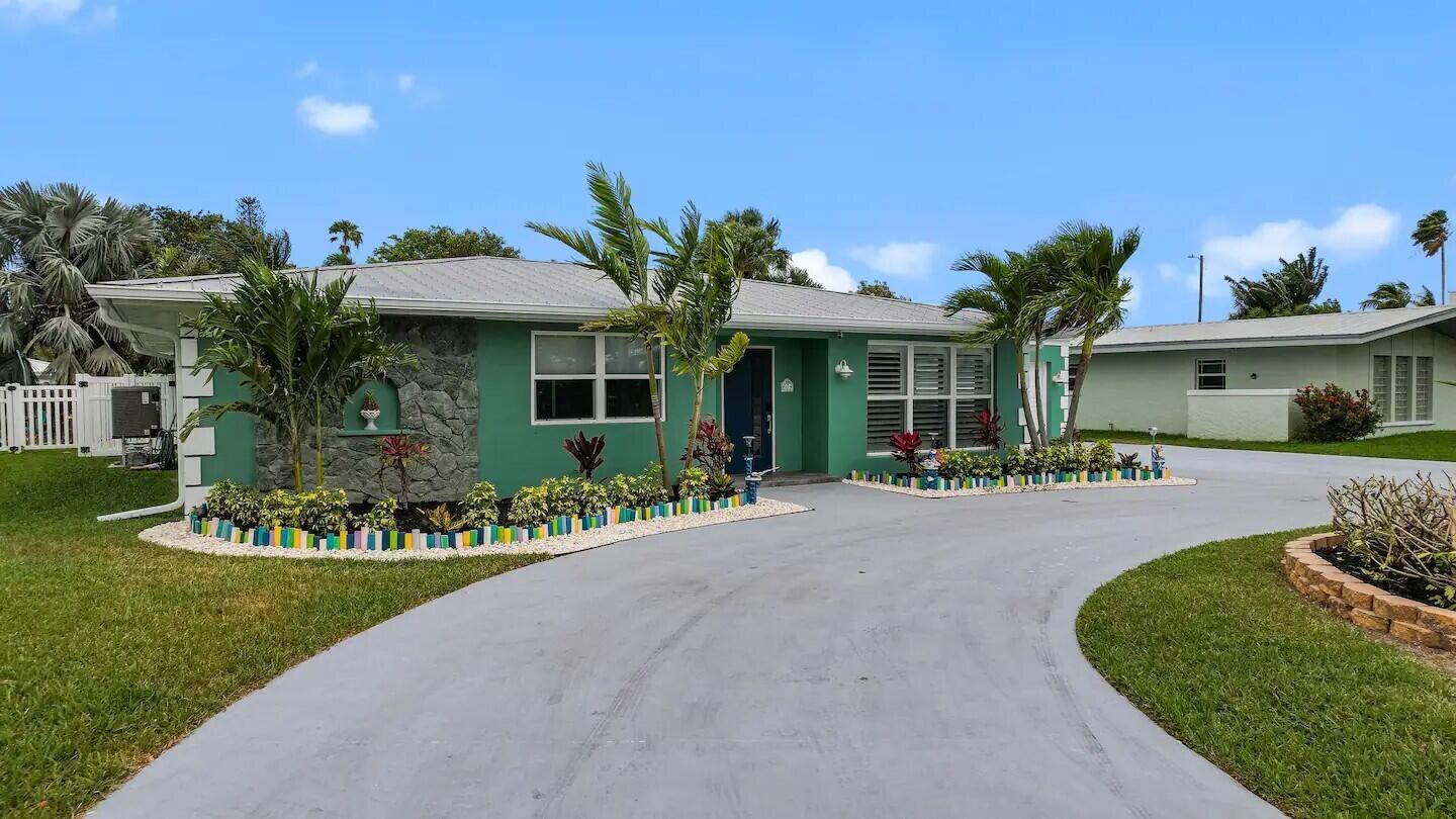 THUMB POINT SUBDIVISION - Residential