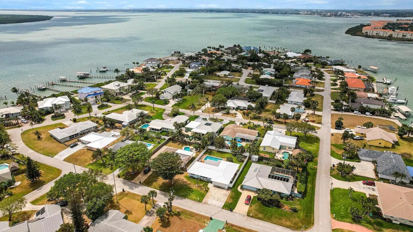 THUMB POINT SUBDIVISION - Residential
