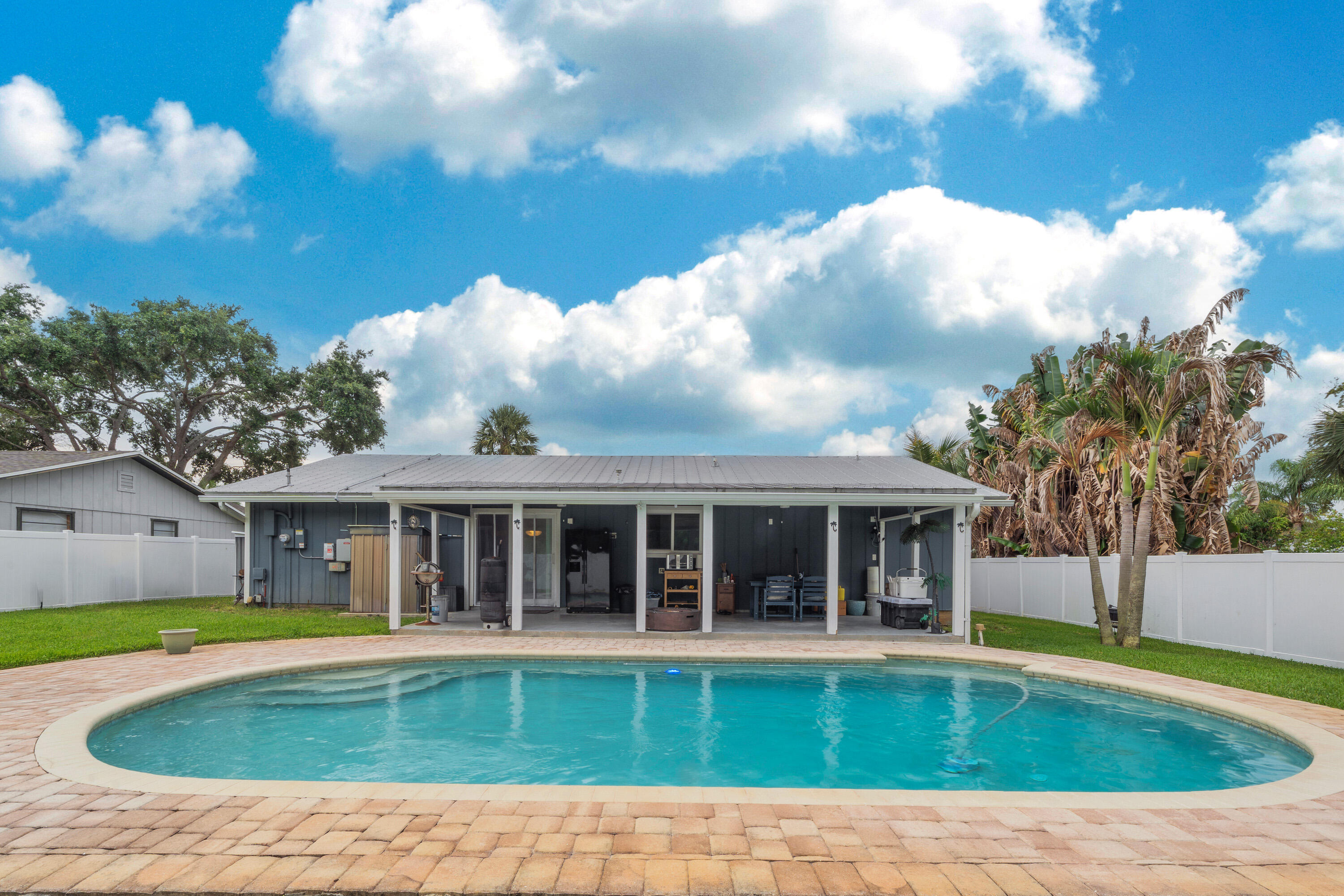 POINCIANA GARDENS - Residential