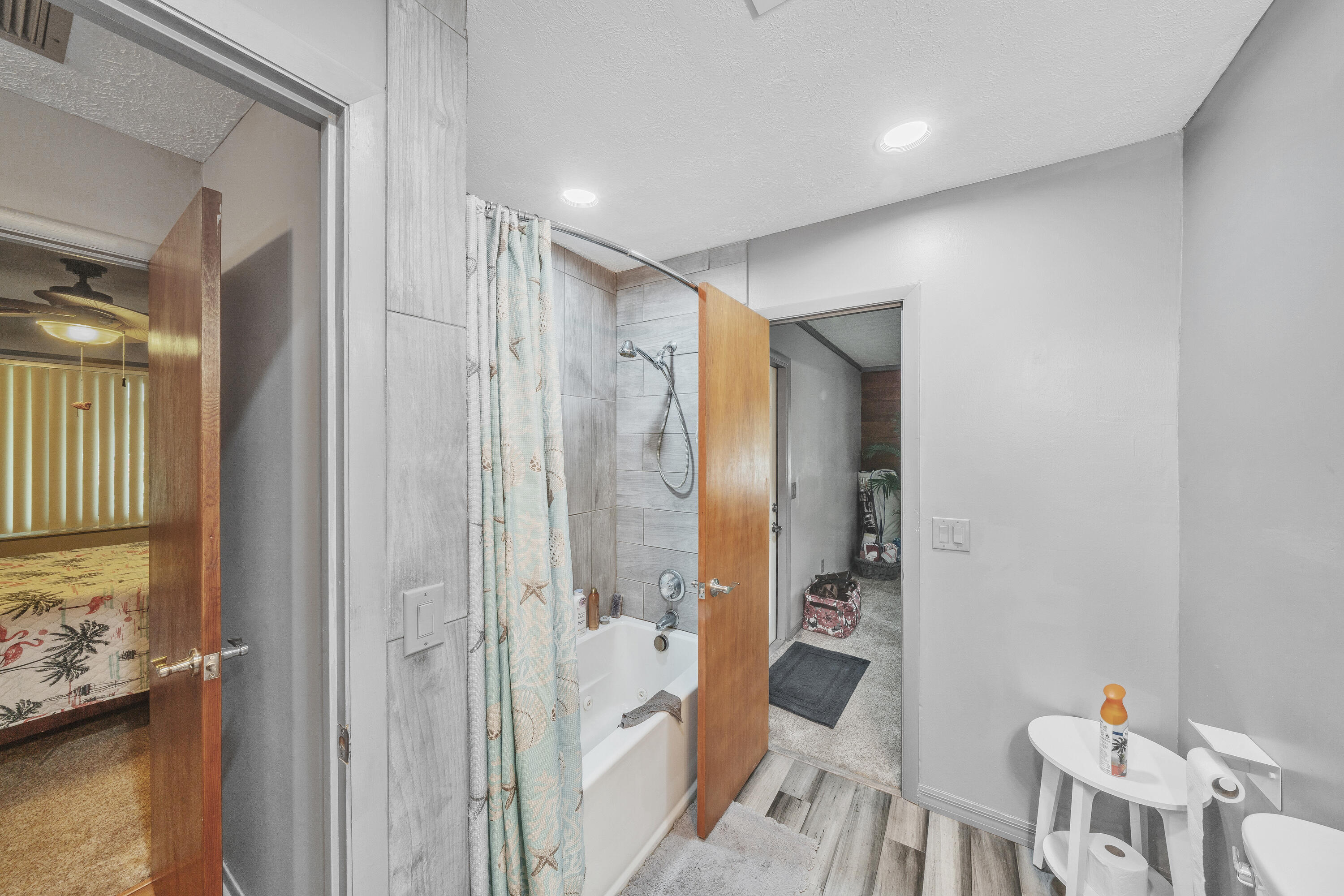 POINCIANA GARDENS - Residential