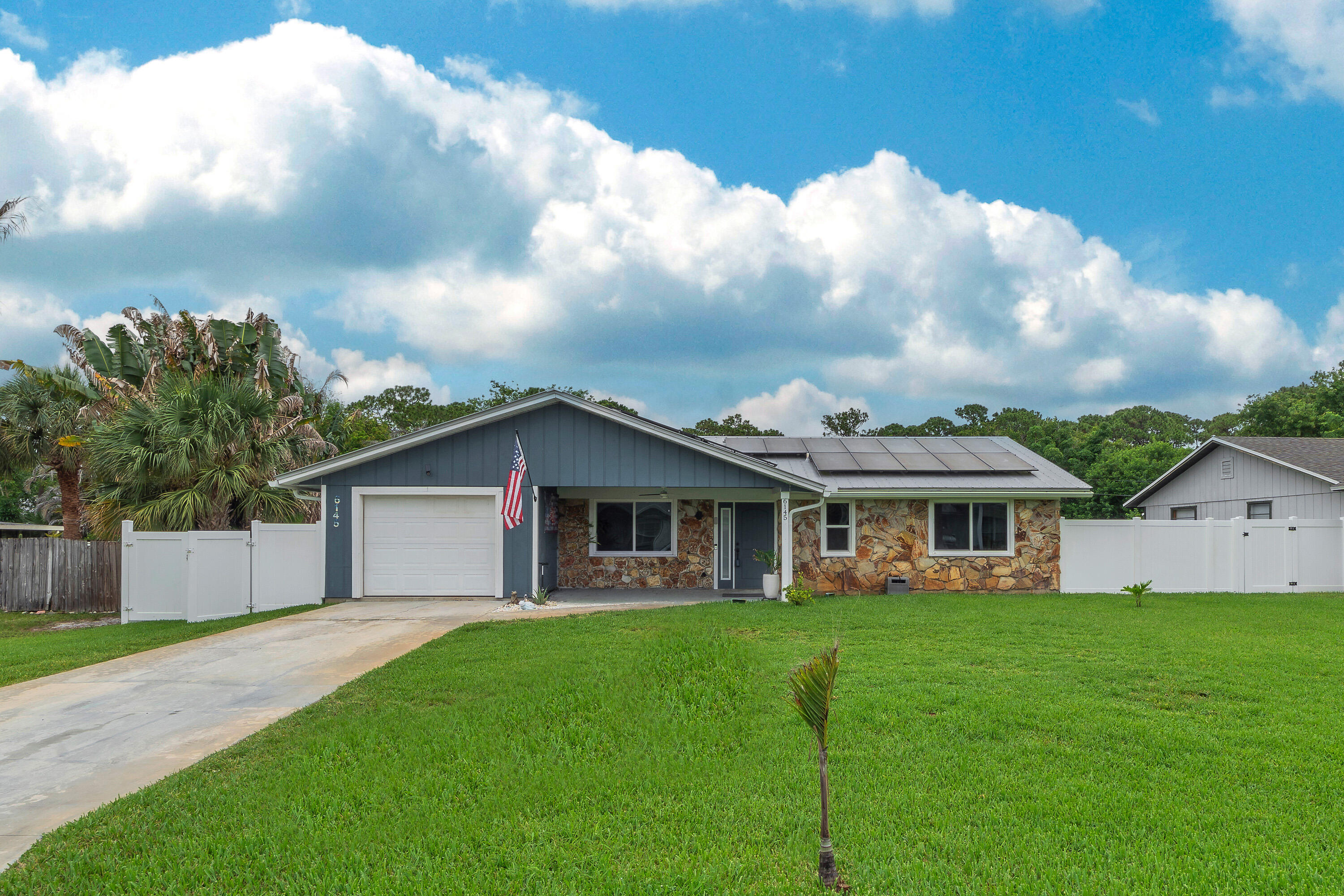 POINCIANA GARDENS - Residential