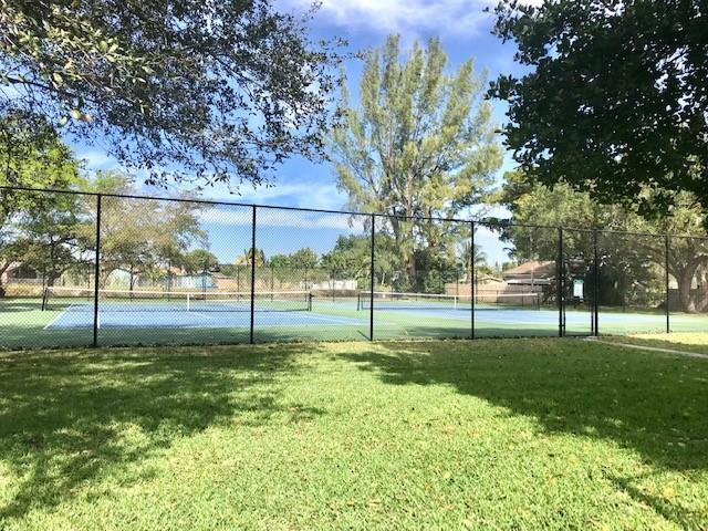 APPLE CREEK - Residential
