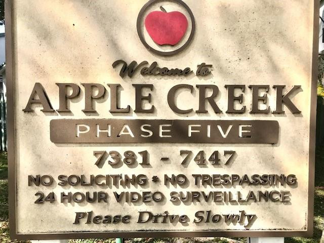 APPLE CREEK - Residential