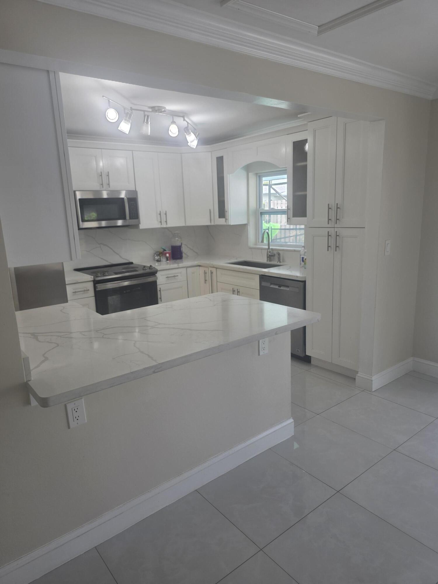 CITY OF LAUDERHILL SEC 1 - Residential