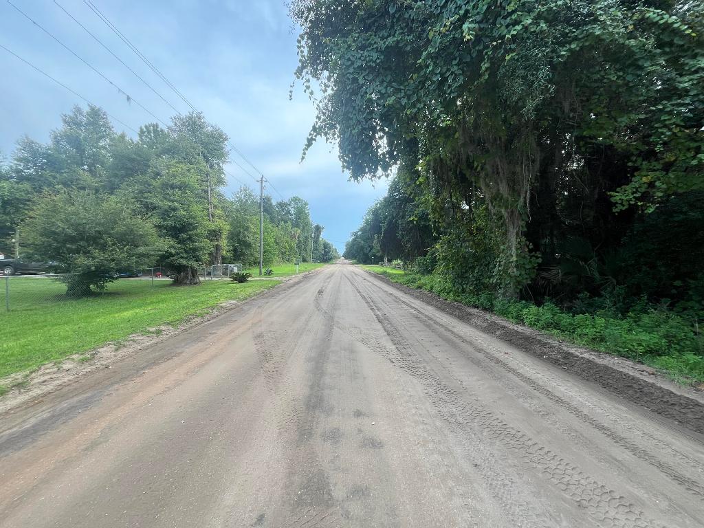 INTERLACHEN LAKES ESTATES - Land
