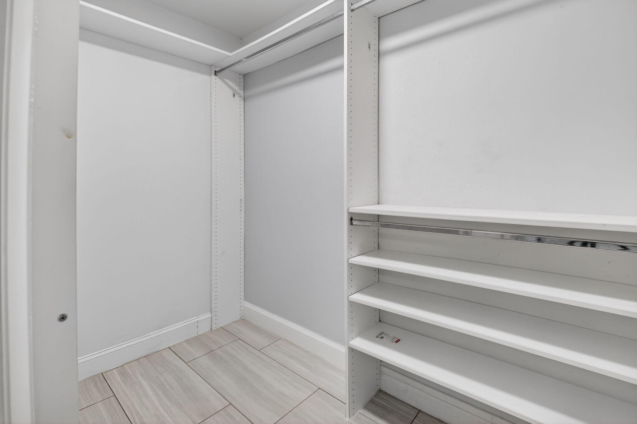 KINGS POINT PIEDMONT CONDOS - Residential Lease