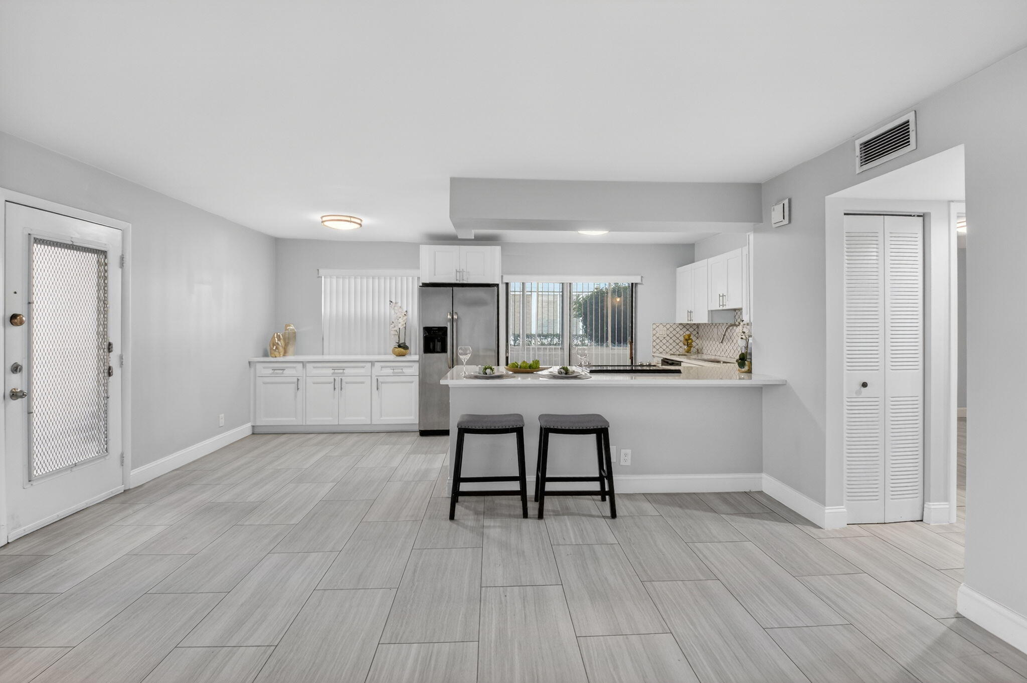 KINGS POINT PIEDMONT CONDOS - Residential Lease