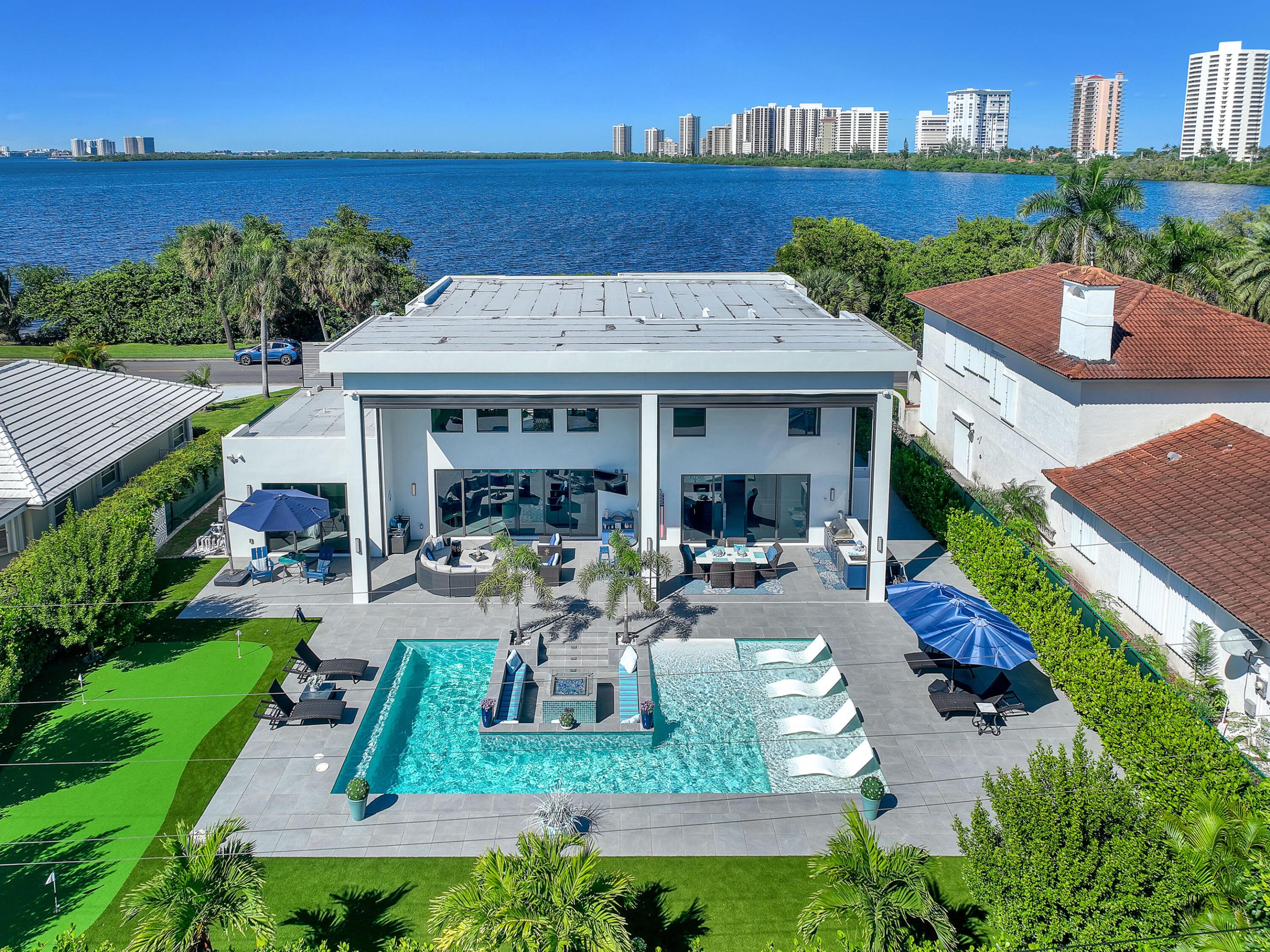 SINGER ISLAND - Residential