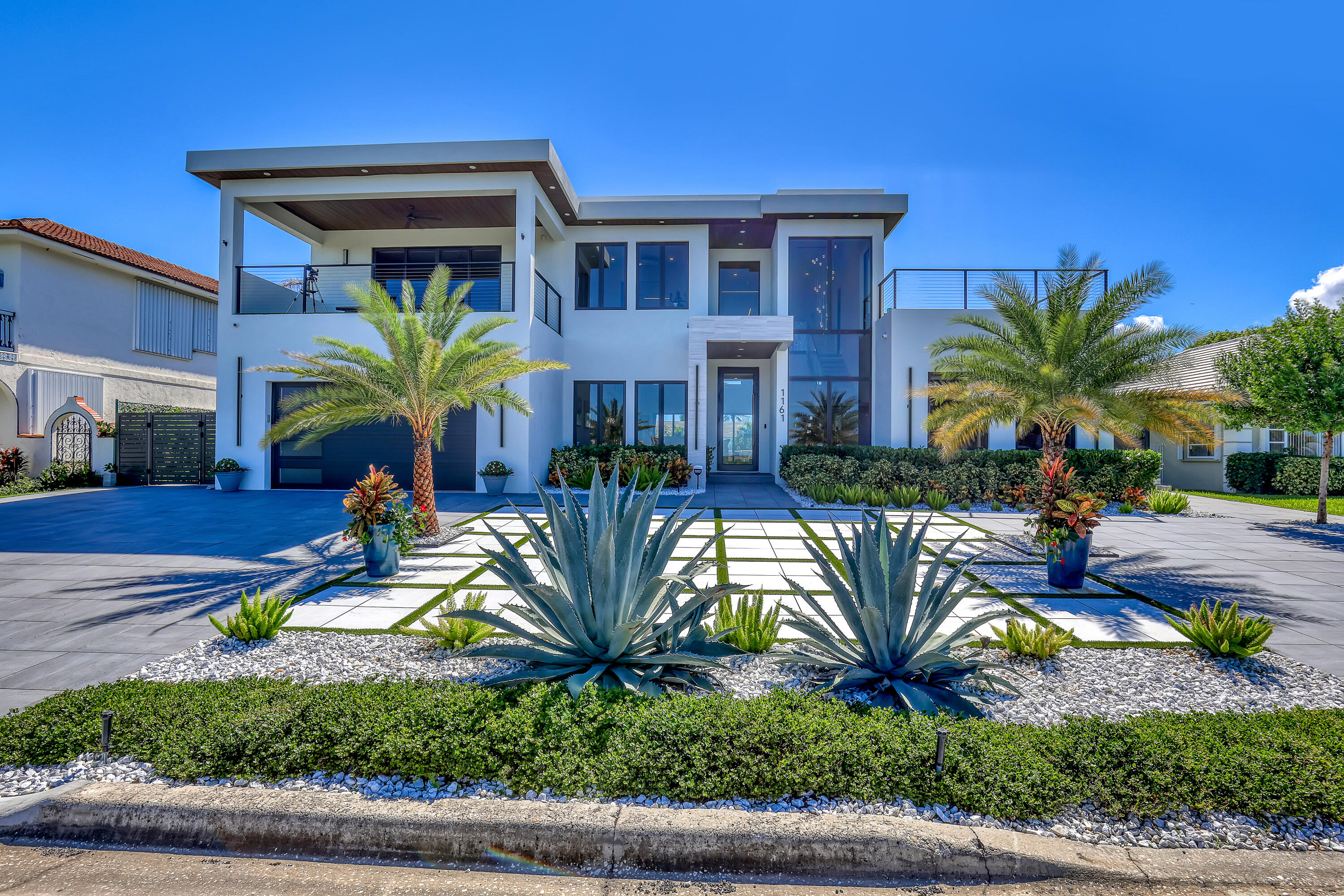 BUILT BY
 FINEST CONSTRUCTION & DESIGN