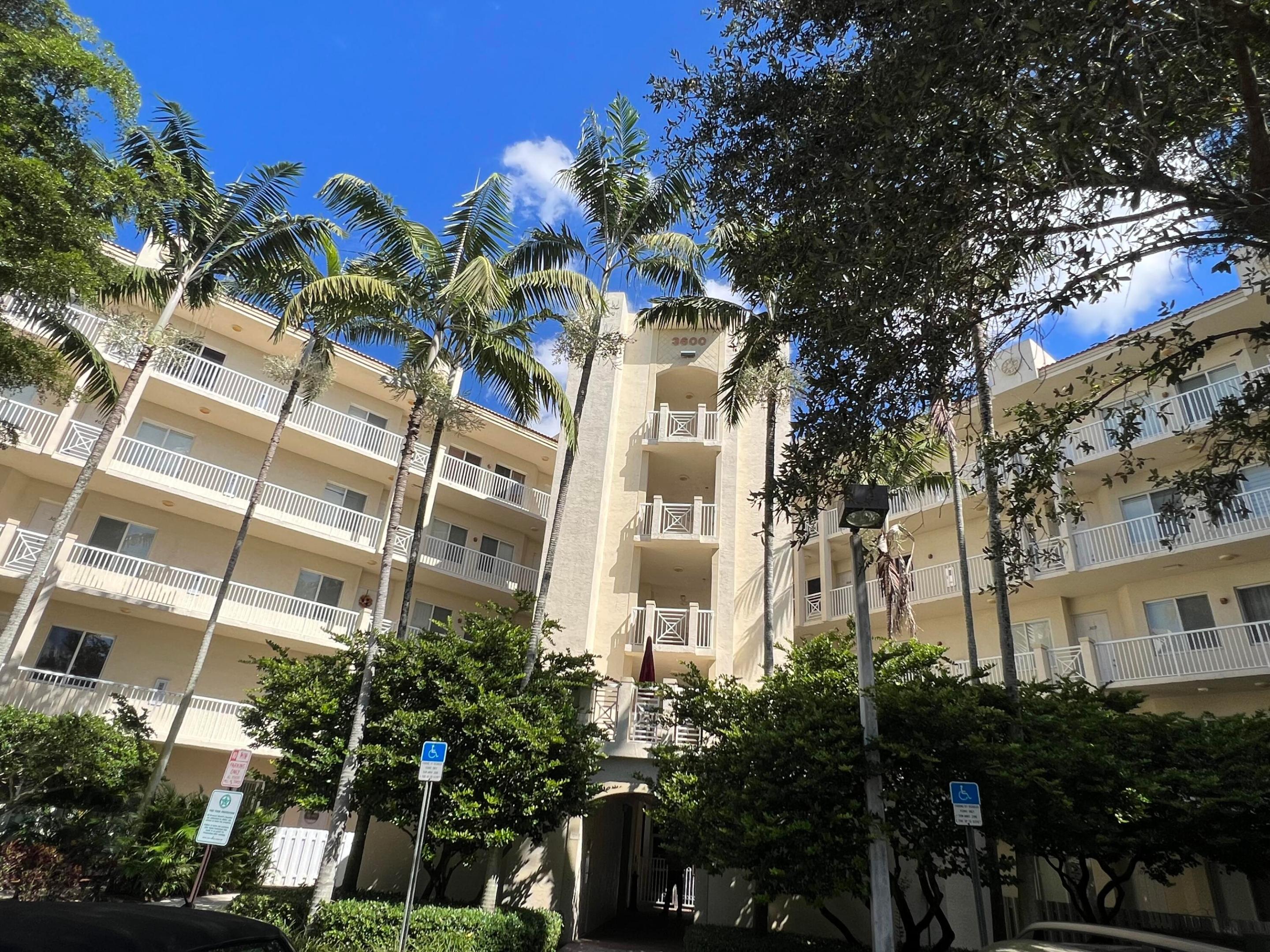 ROYAL POINT AT PALM AIRE - Residential Lease