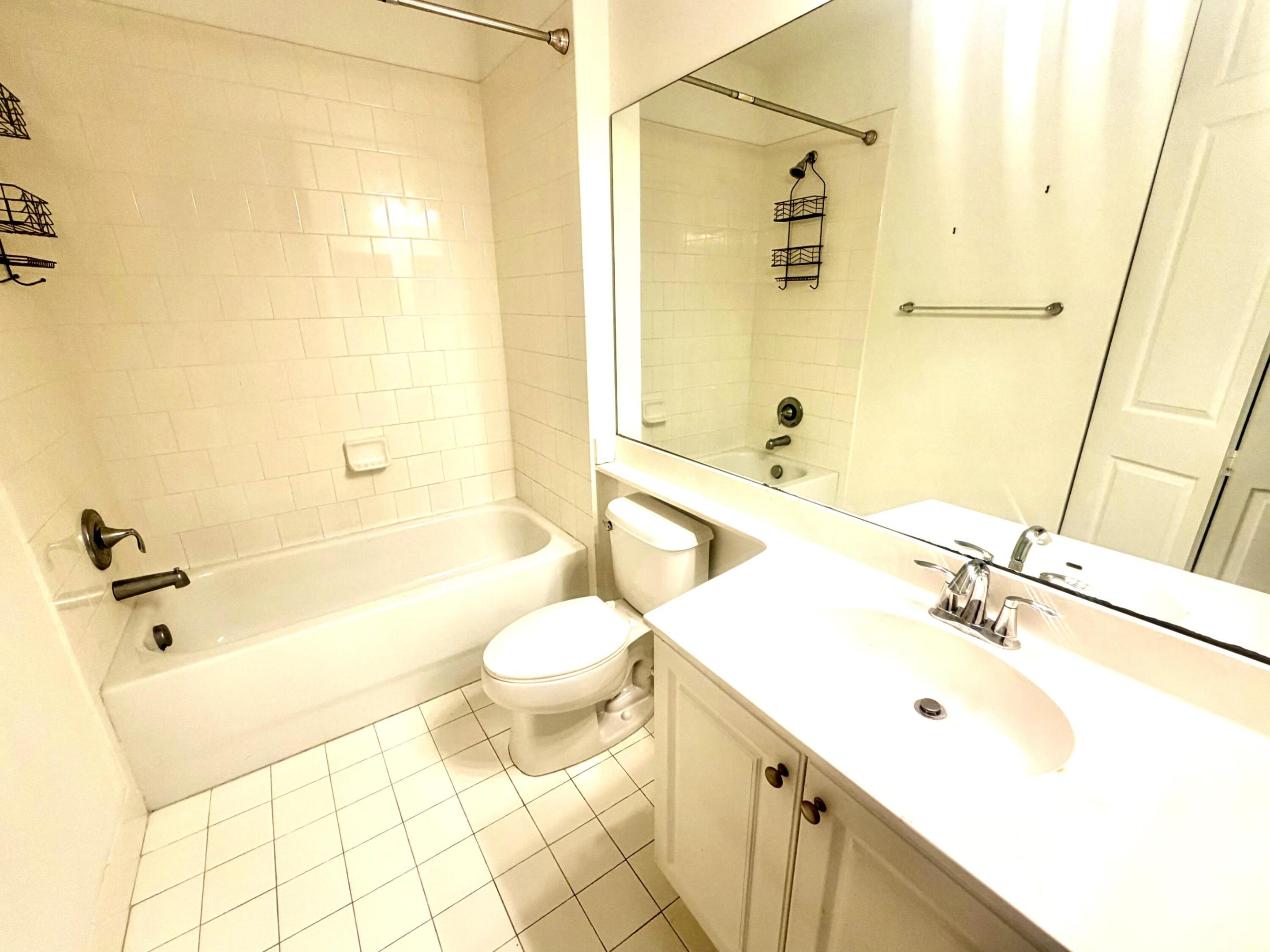 ROYAL POINT AT PALM AIRE - Residential Lease