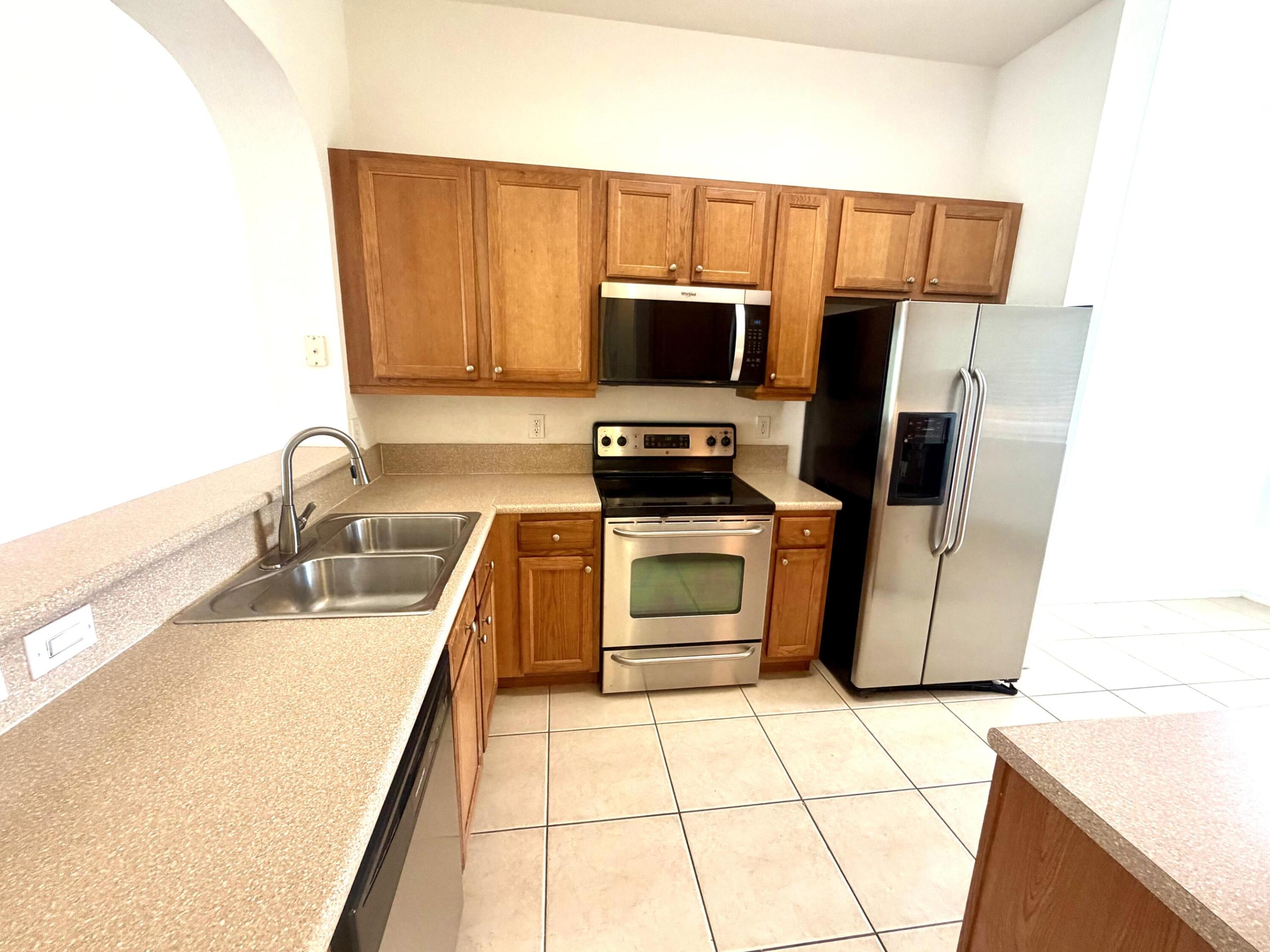 ROYAL POINT AT PALM AIRE - Residential Lease