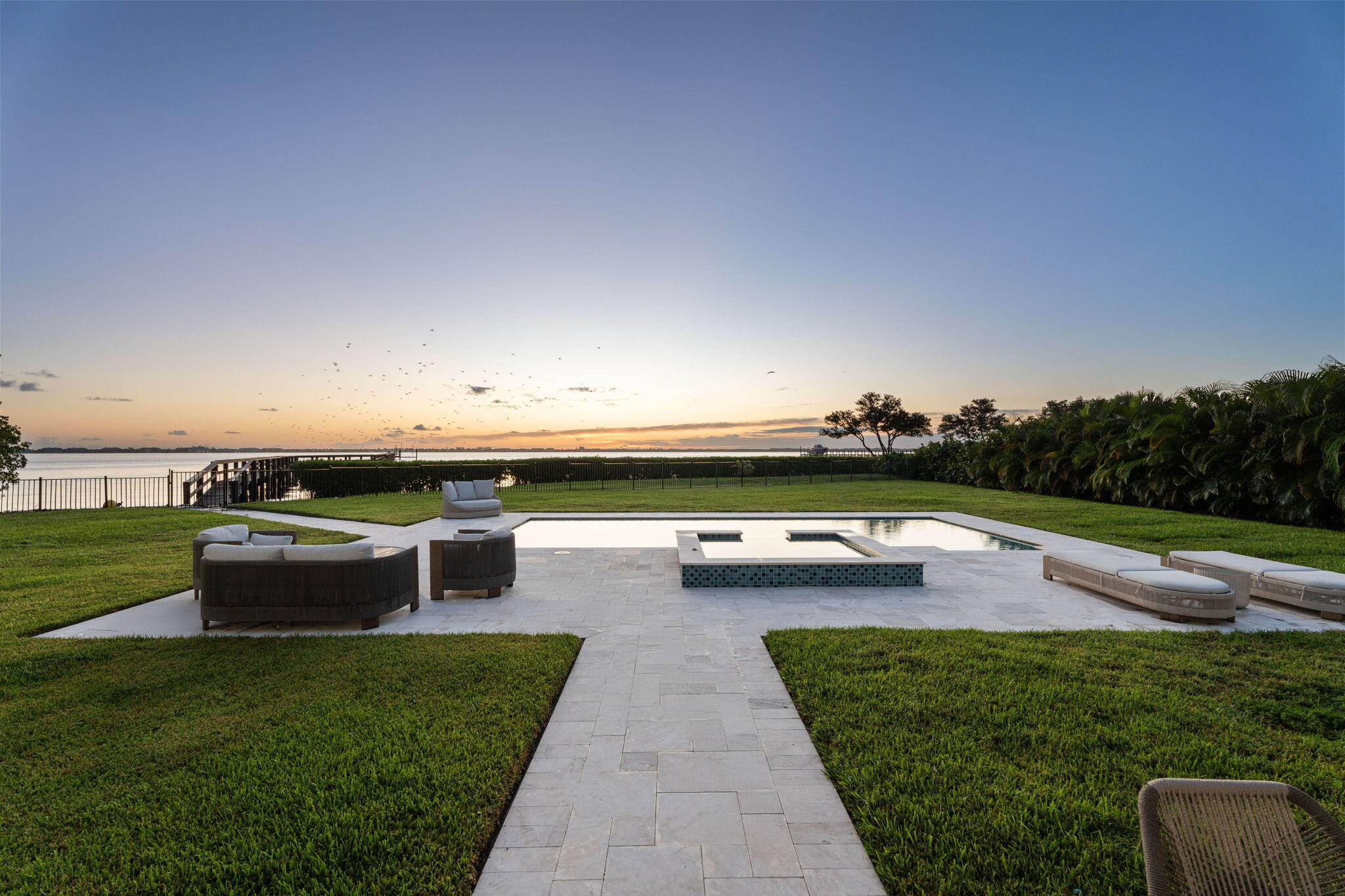 Sewalls Point - Residential