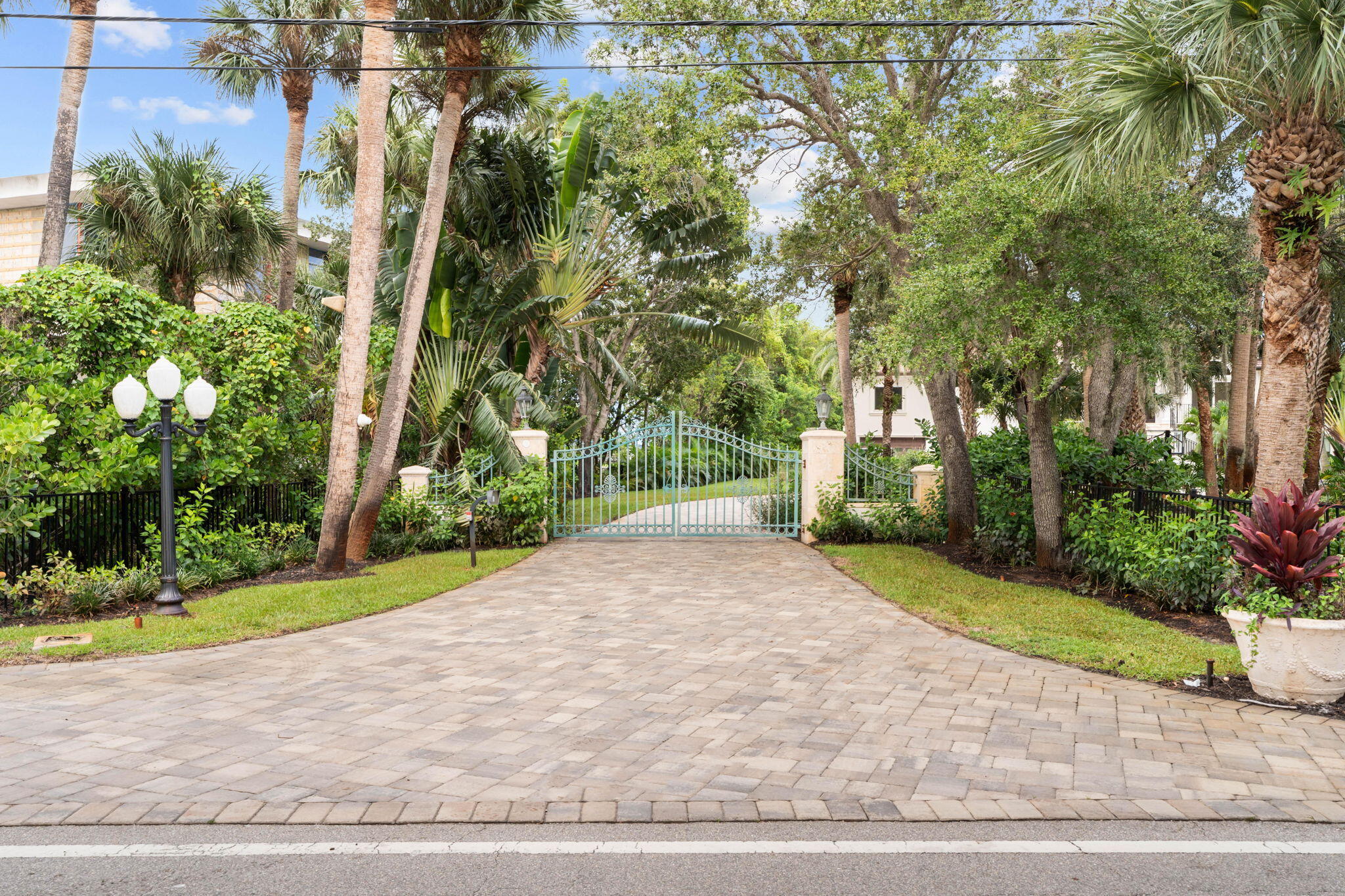 Sewalls Point - Residential