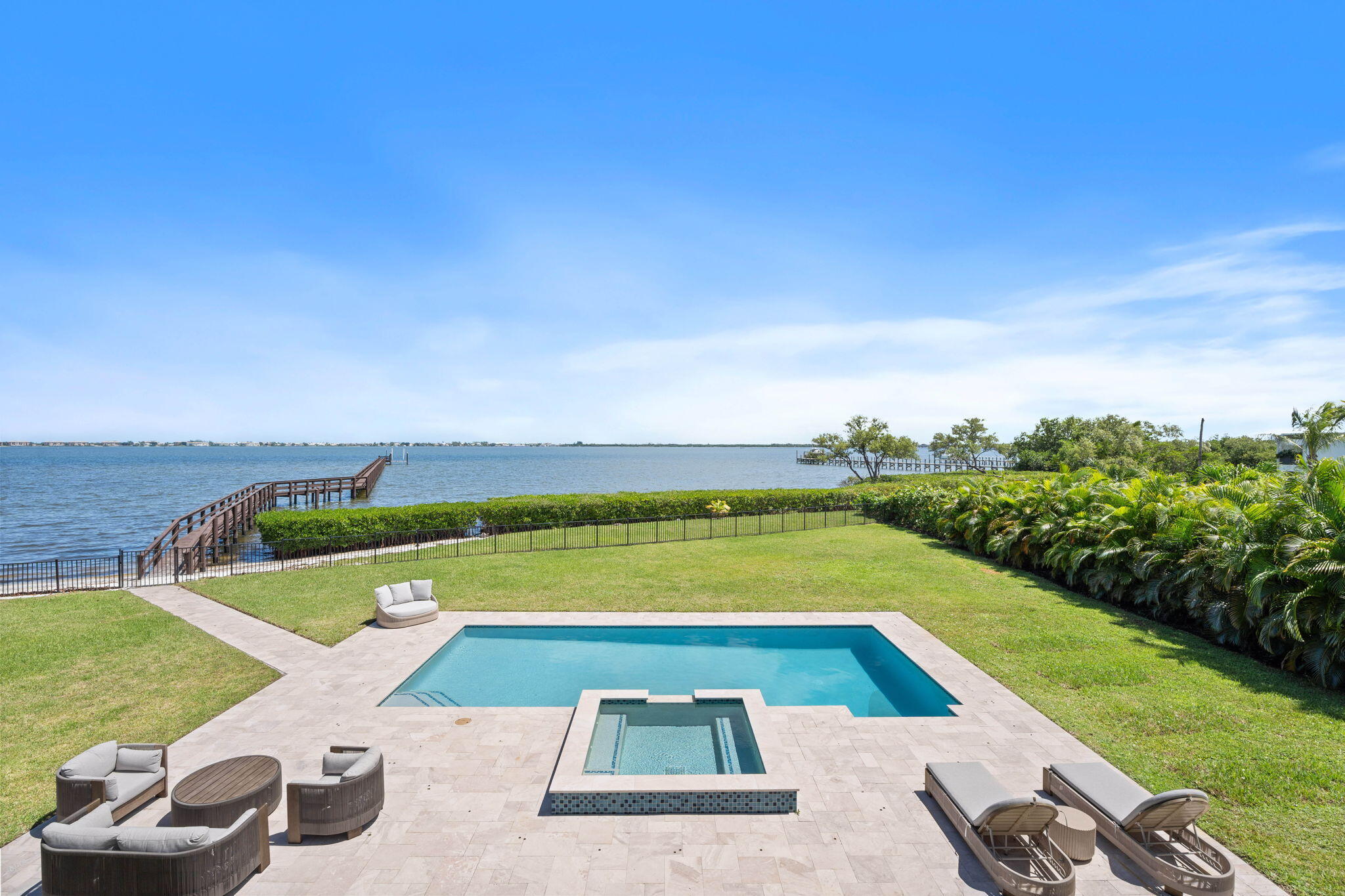 Sewalls Point - Residential