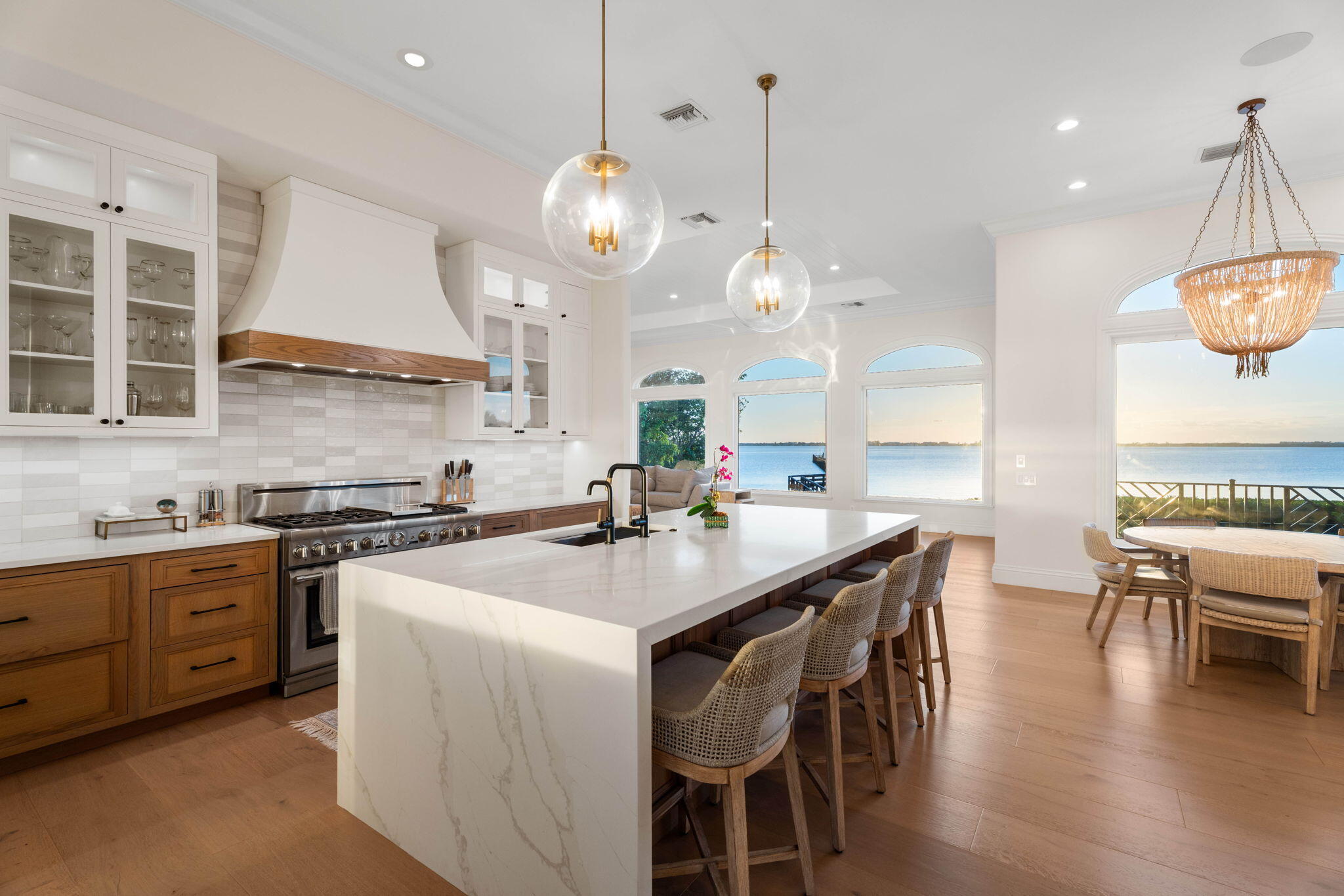 Sewalls Point - Residential