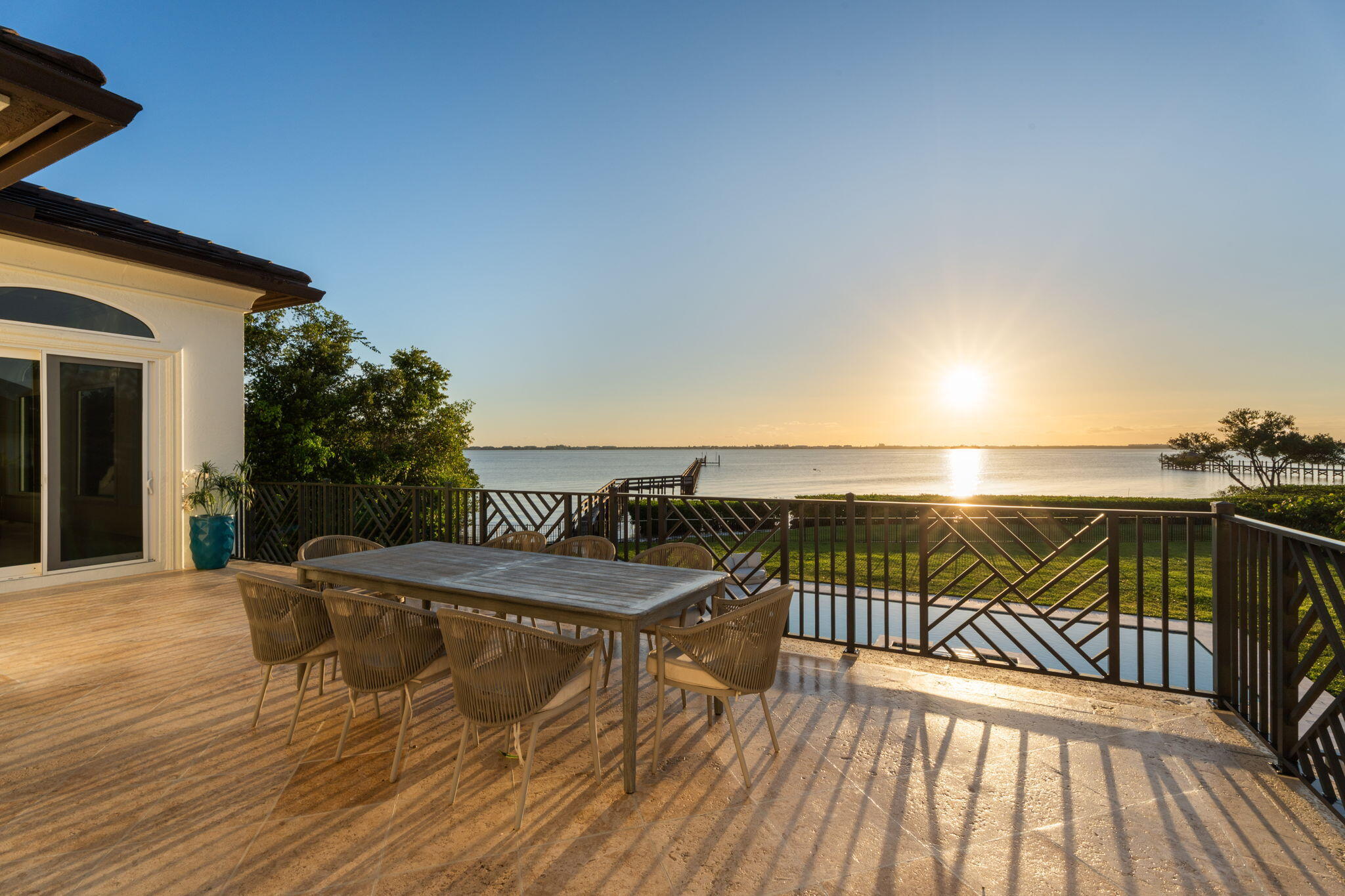 Sewalls Point - Residential