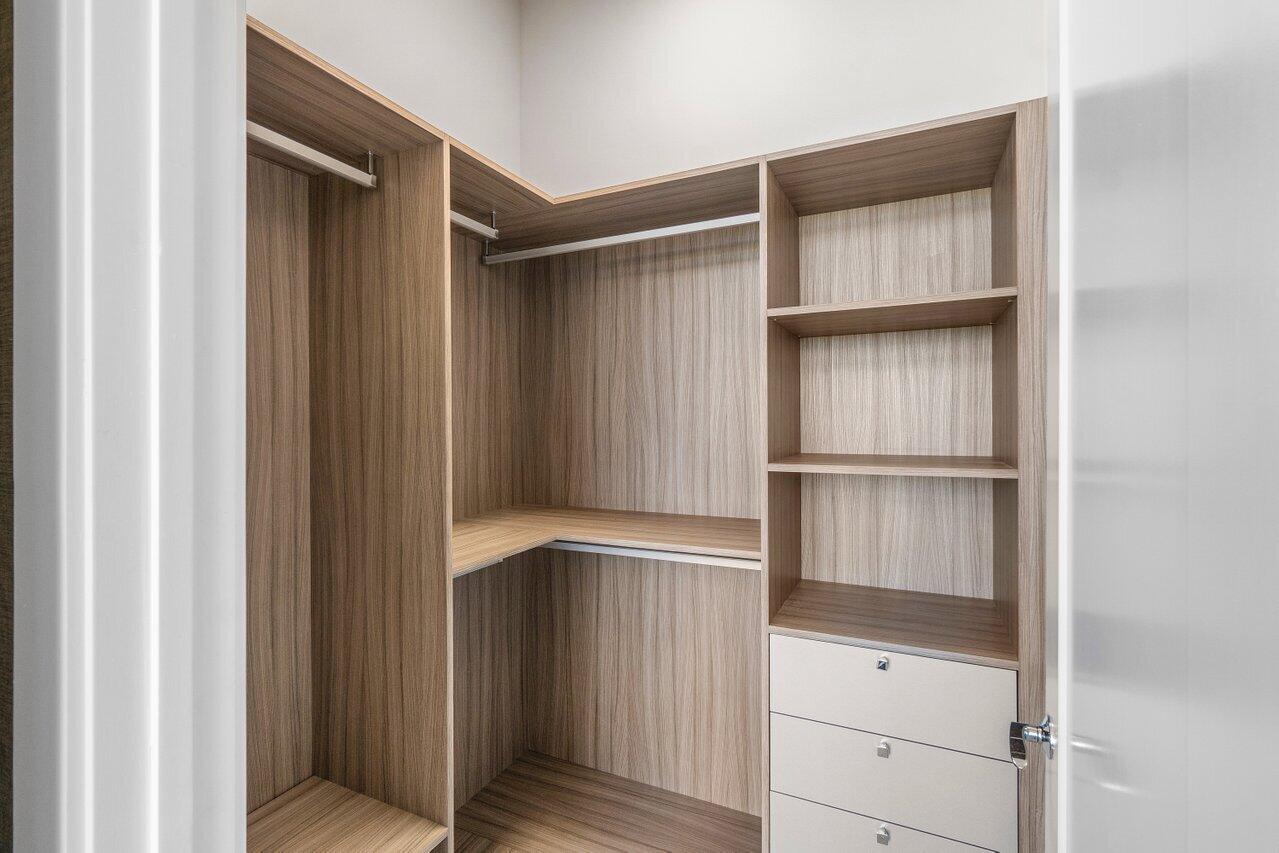 AKOYA AT BOCA WEST COUNTRY CLUB CONDO - Residential