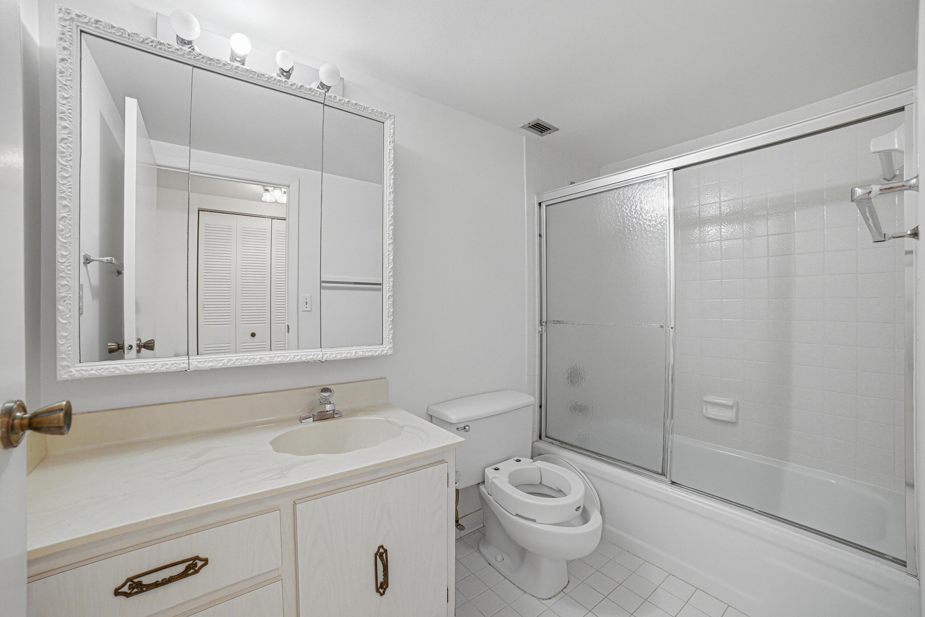 OLYMPUS CONDO PHASE - Residential