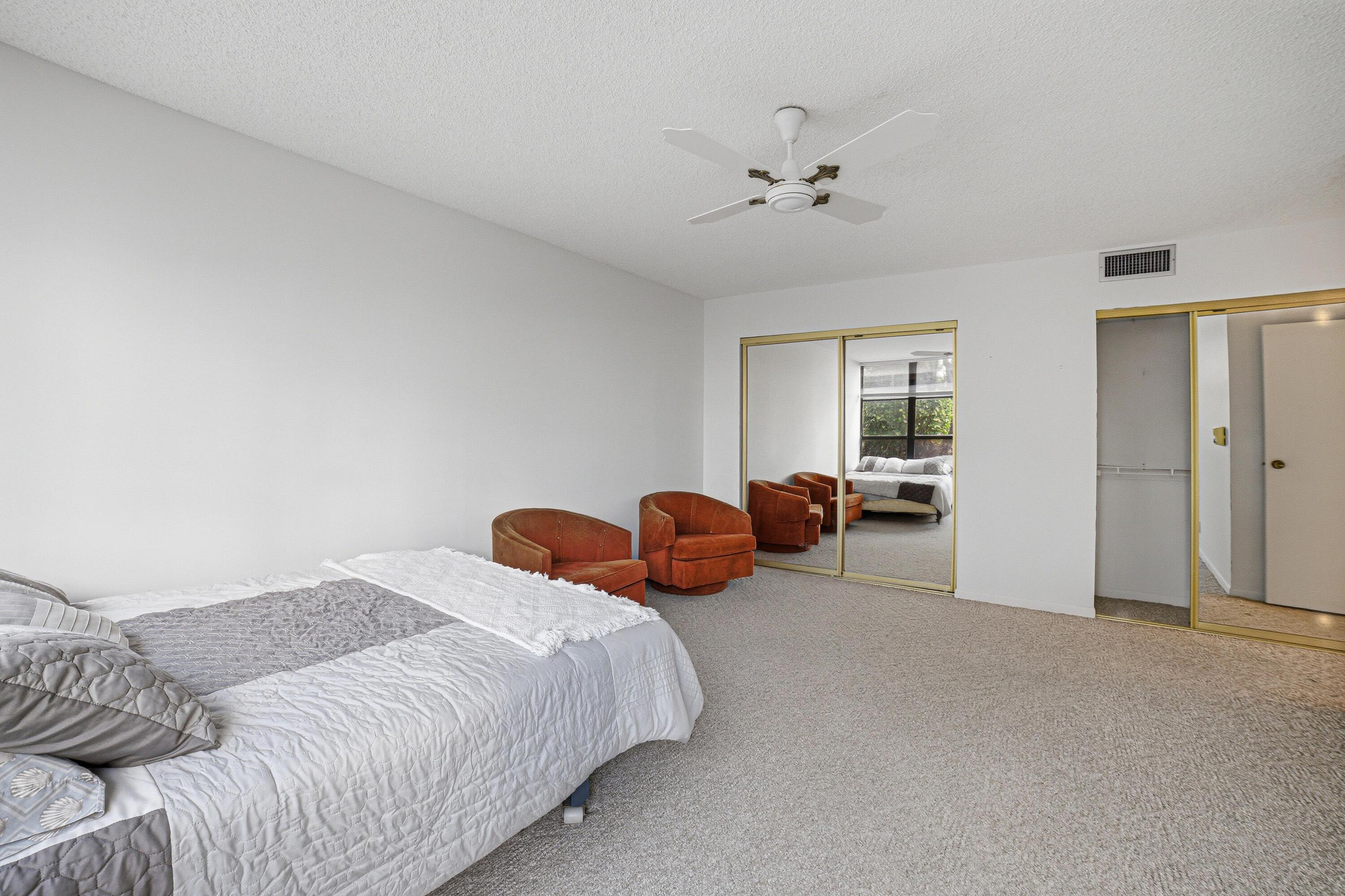 OLYMPUS CONDO PHASE - Residential
