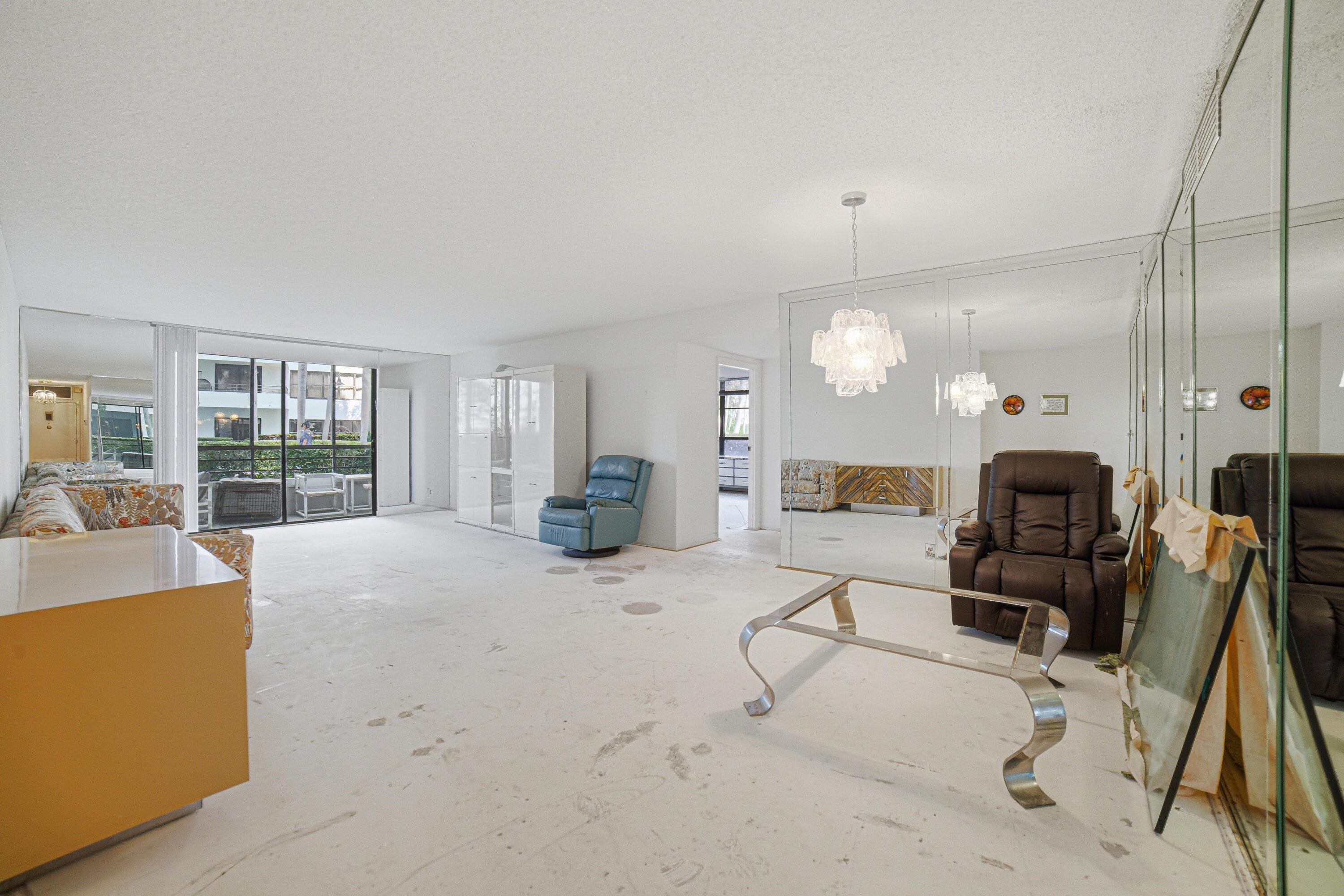 OLYMPUS CONDO PHASE - Residential