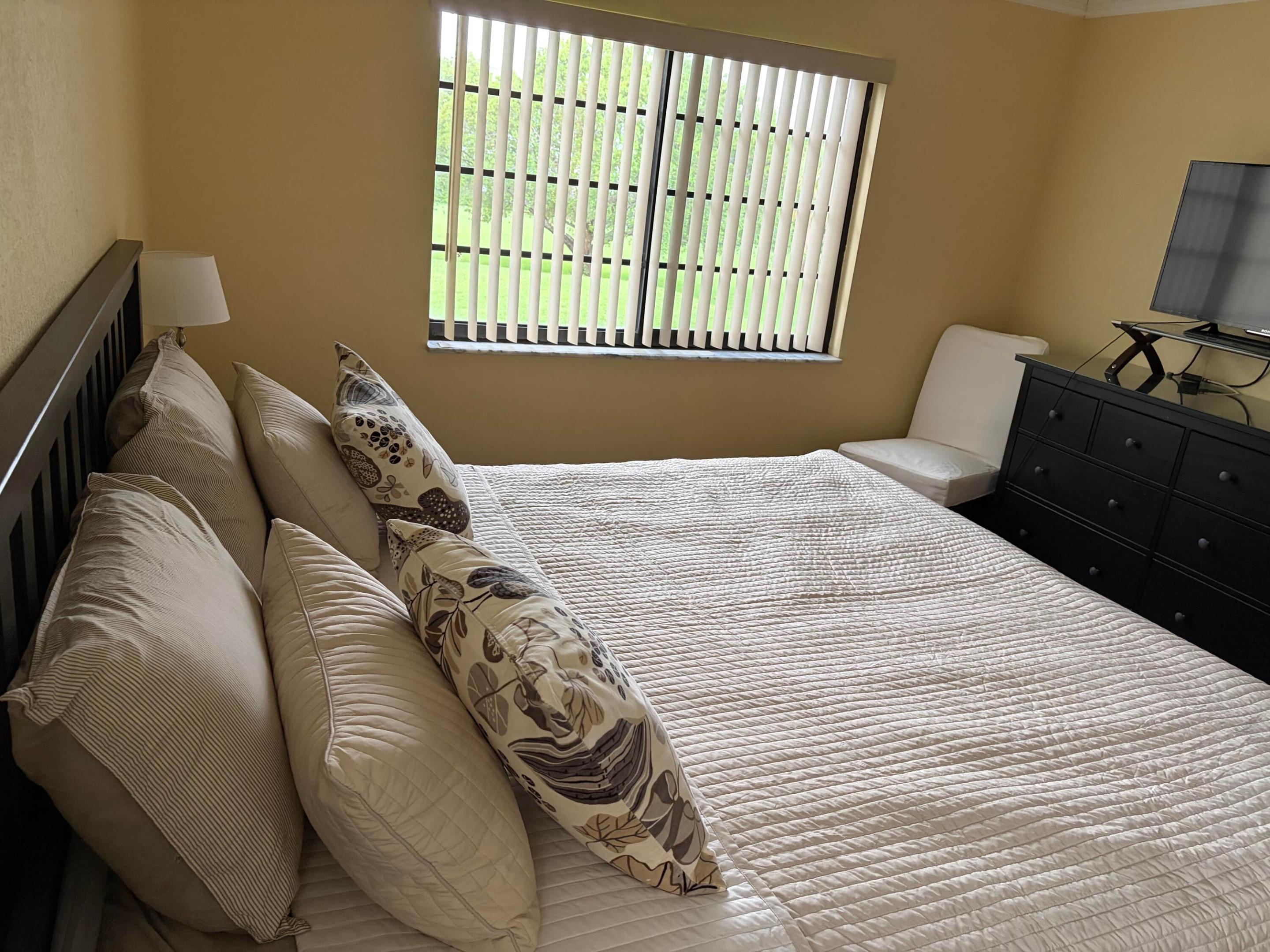ISLE OF SANDALFOOT CONDO - Residential Lease