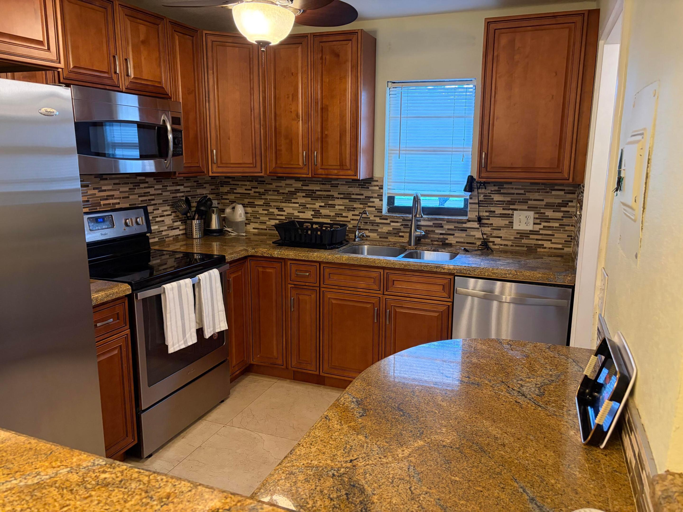 ISLE OF SANDALFOOT CONDO - Residential Lease