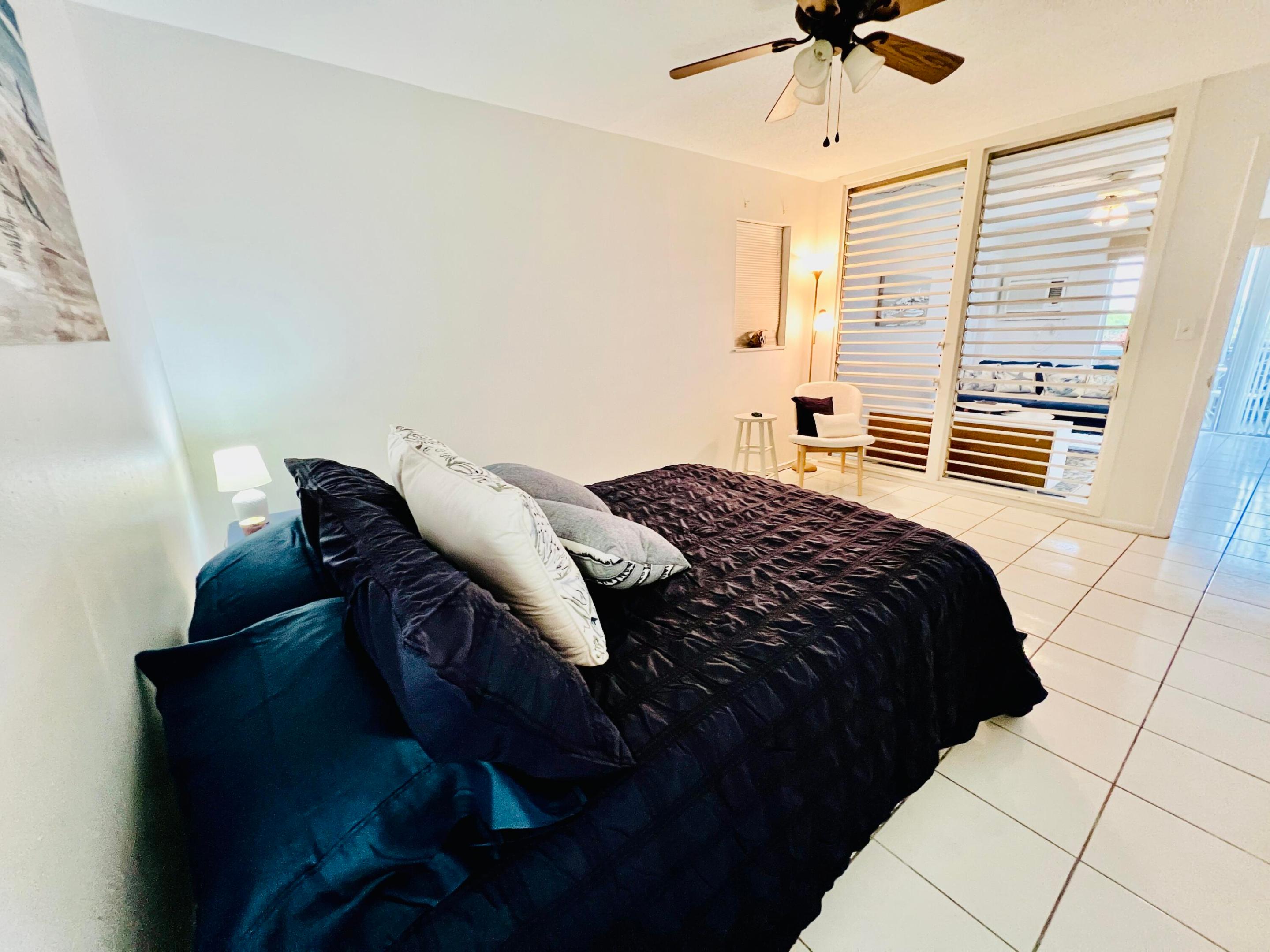 VILLA DEL SOL CONDOMINIUM - Residential