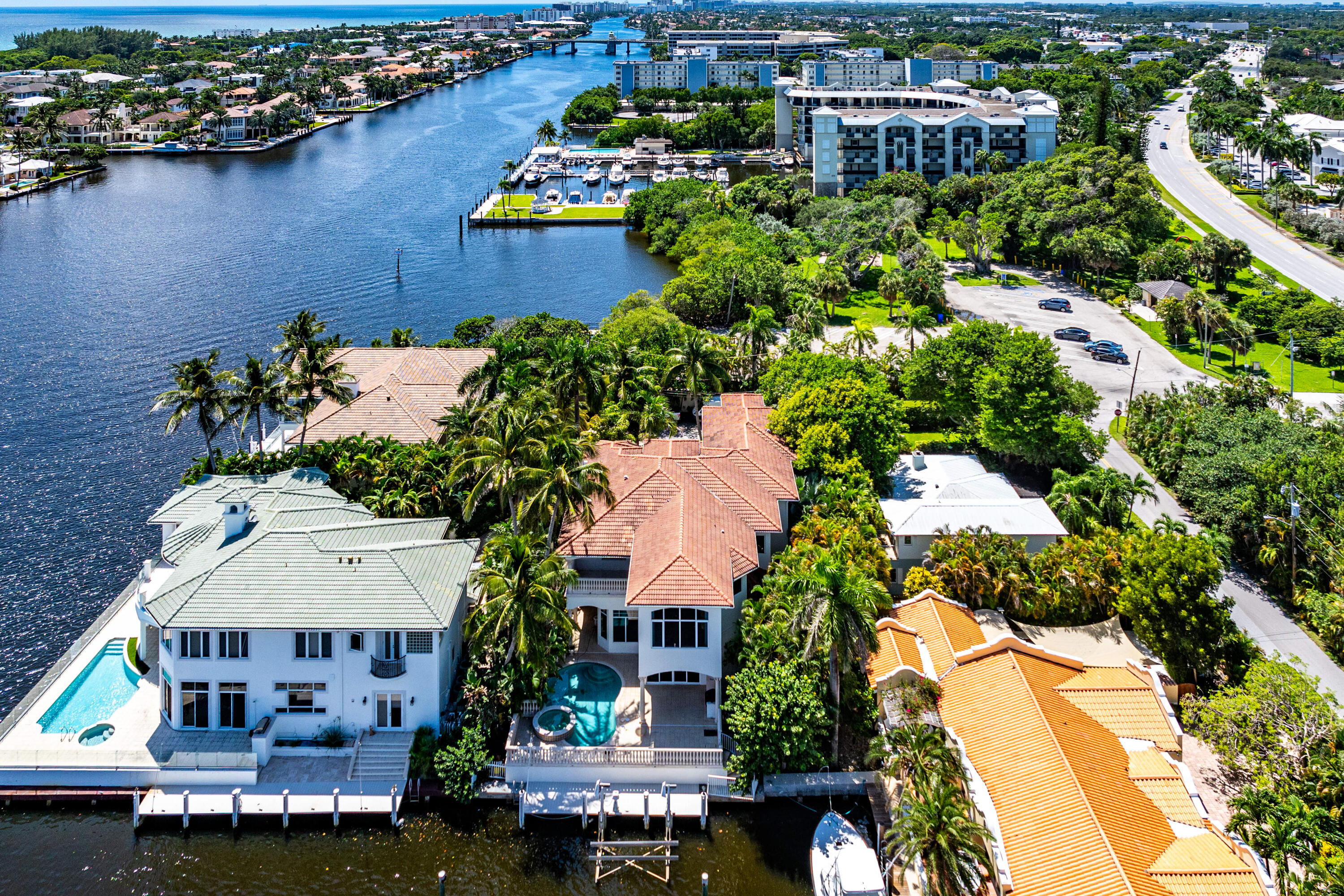 RIO DEL REY SHORES - Residential