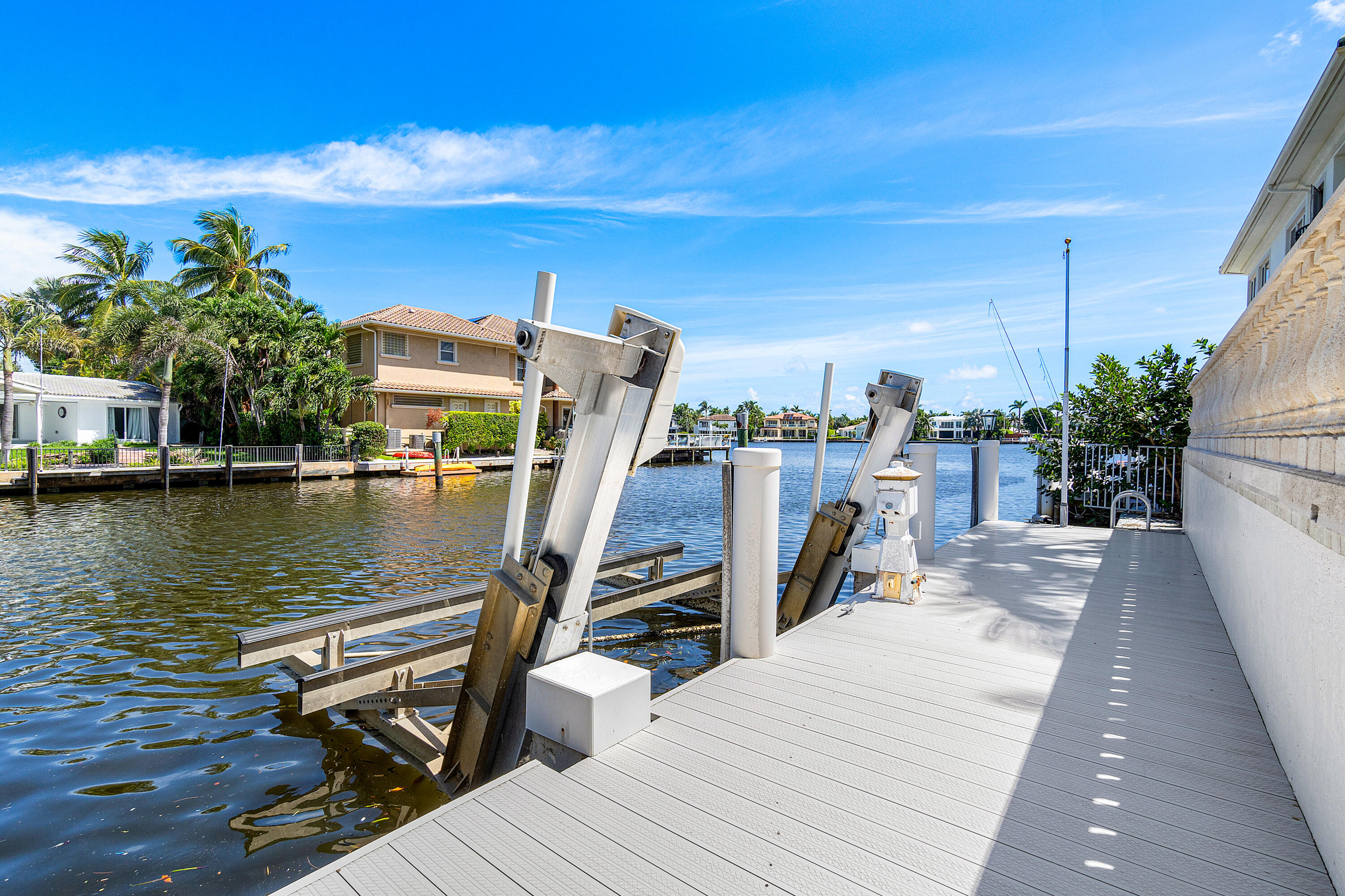 RIO DEL REY SHORES - Residential