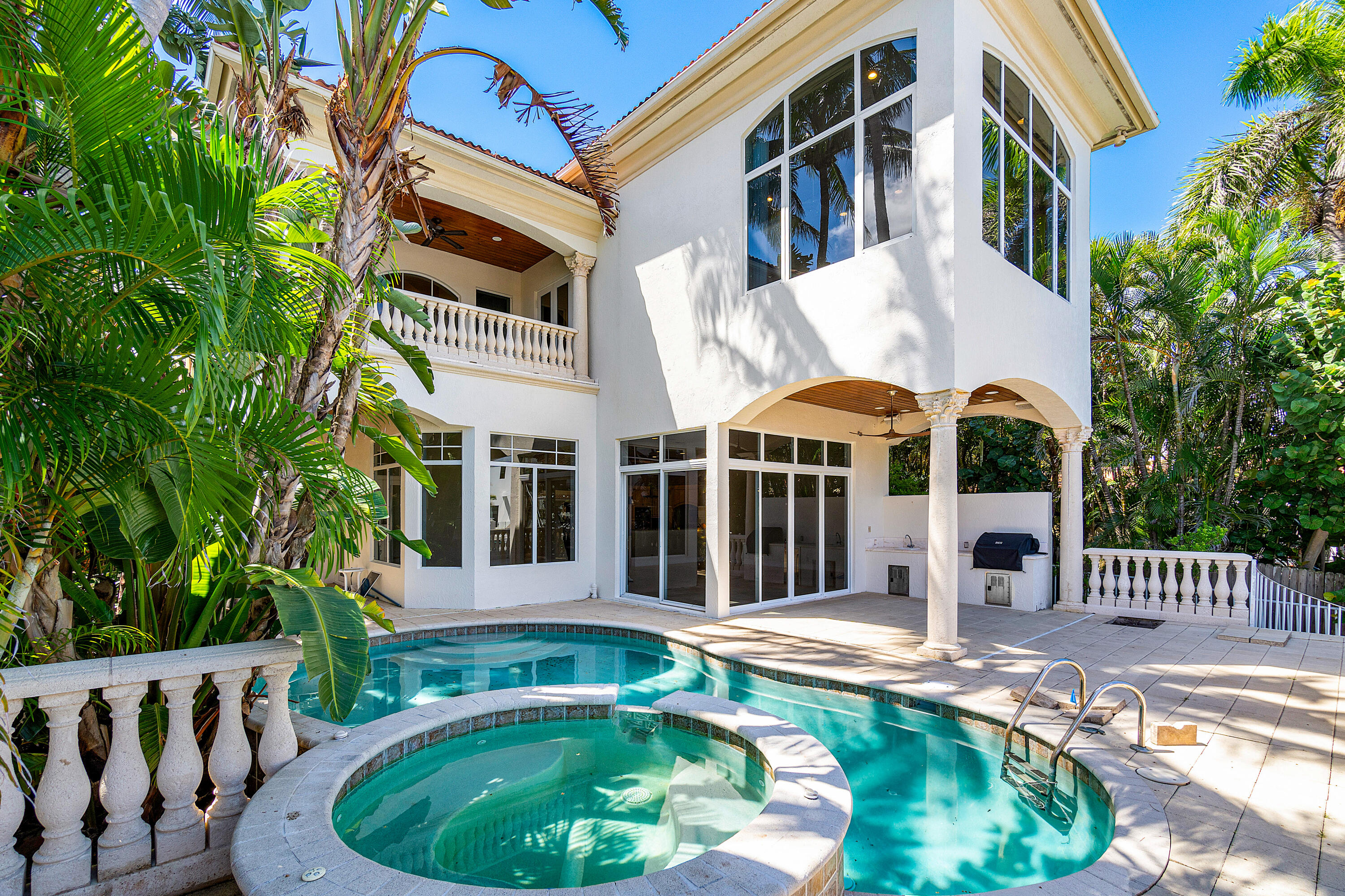 RIO DEL REY SHORES - Residential