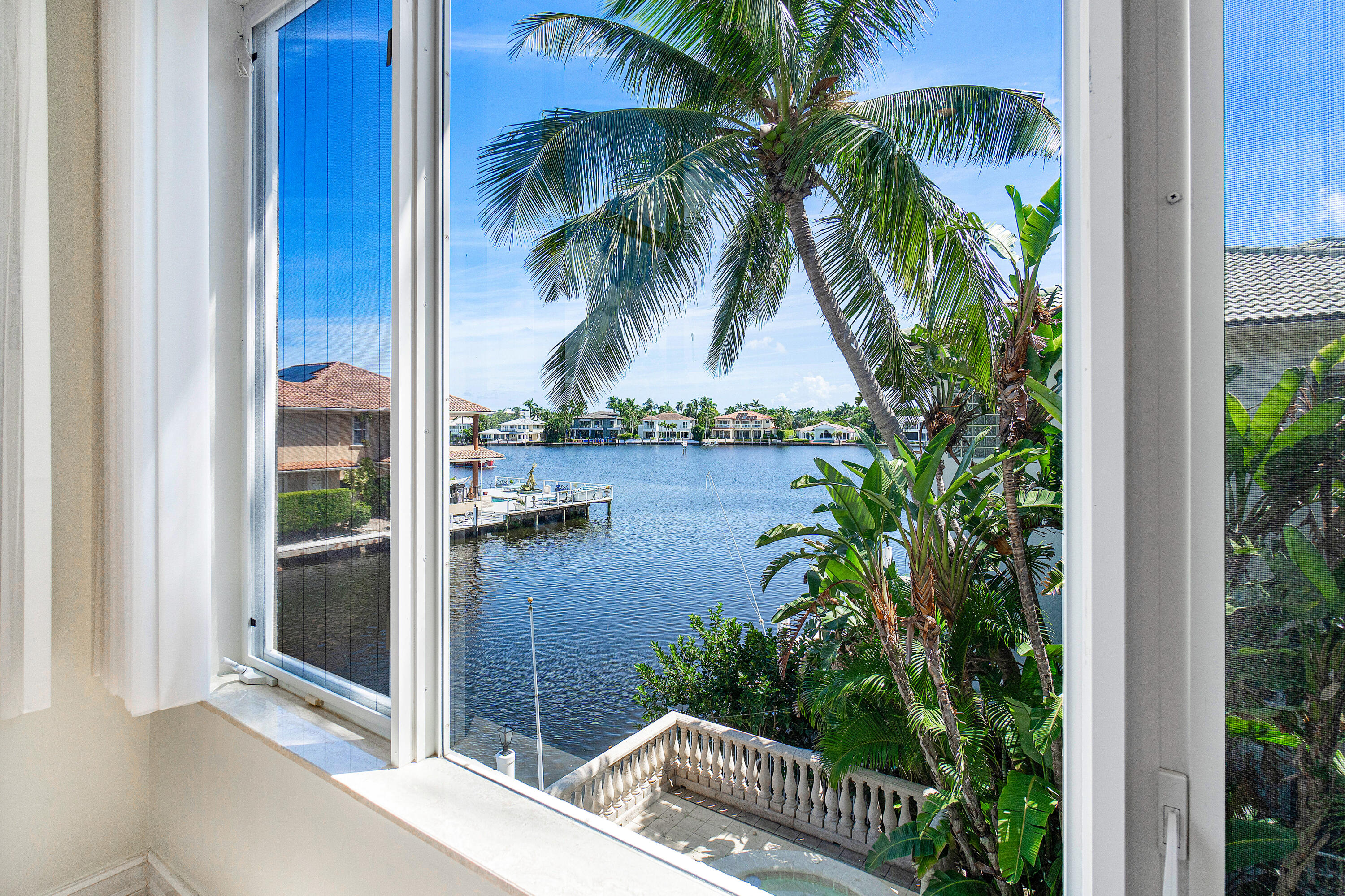 RIO DEL REY SHORES - Residential