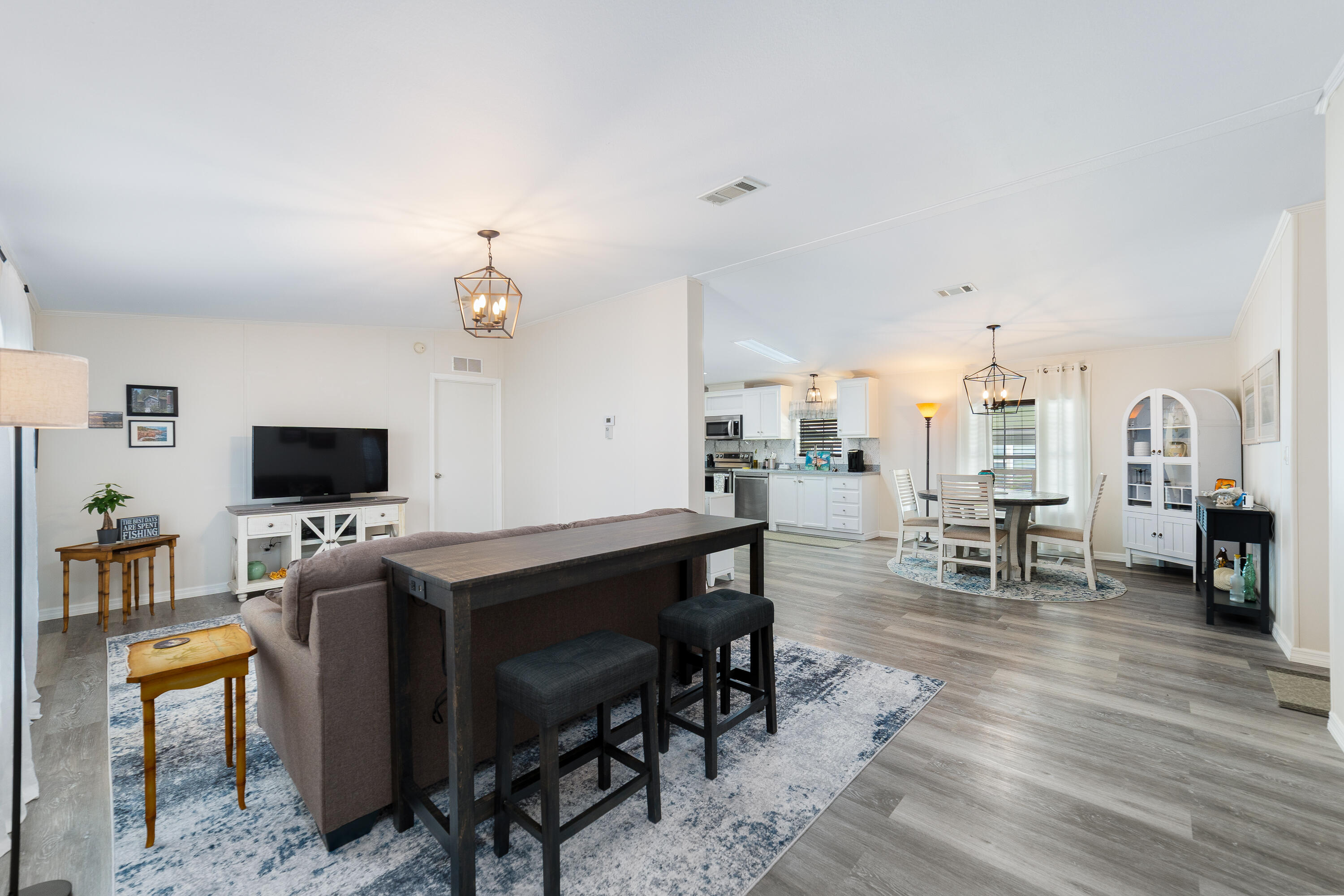 SEMINOLE COVE CONDOMINIUM - Residential