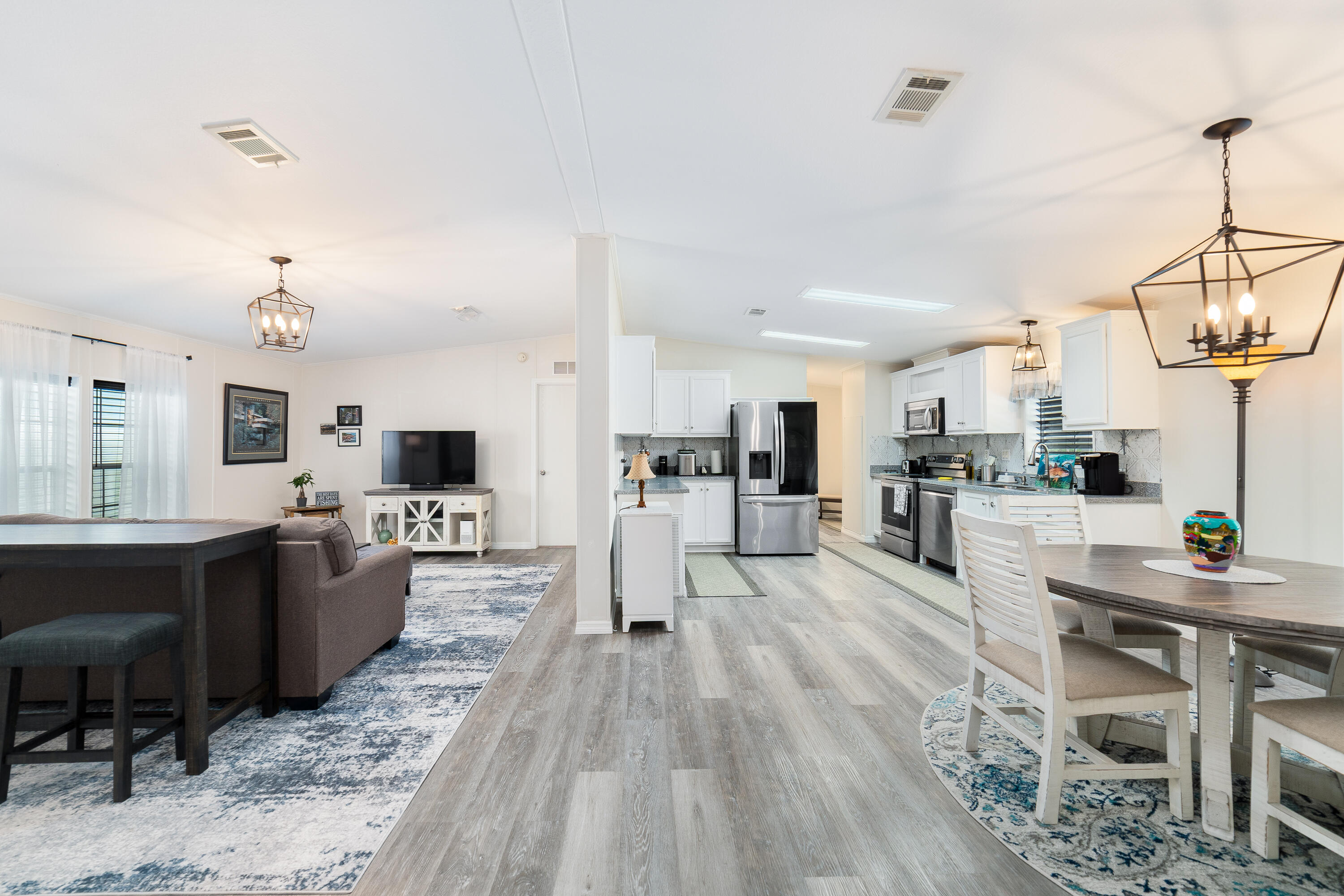 SEMINOLE COVE CONDOMINIUM - Residential