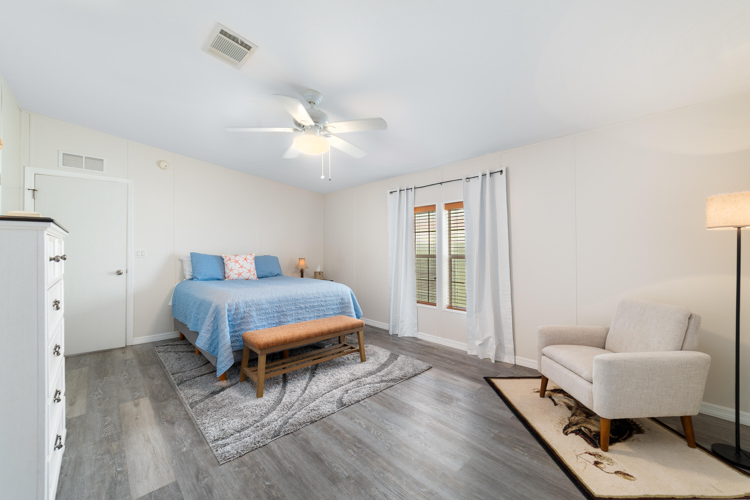 SEMINOLE COVE CONDOMINIUM - Residential