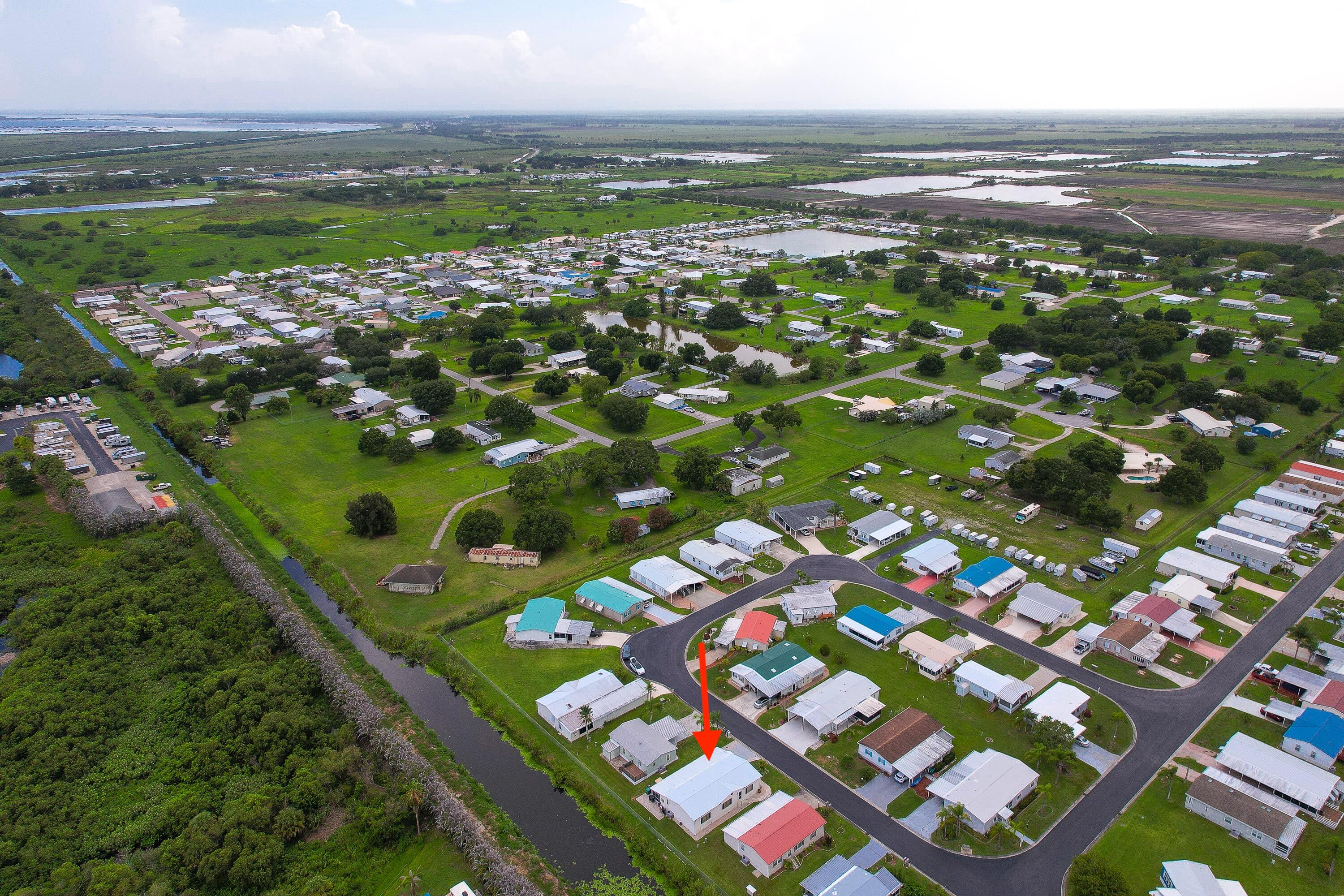 SEMINOLE COVE CONDOMINIUM - Residential