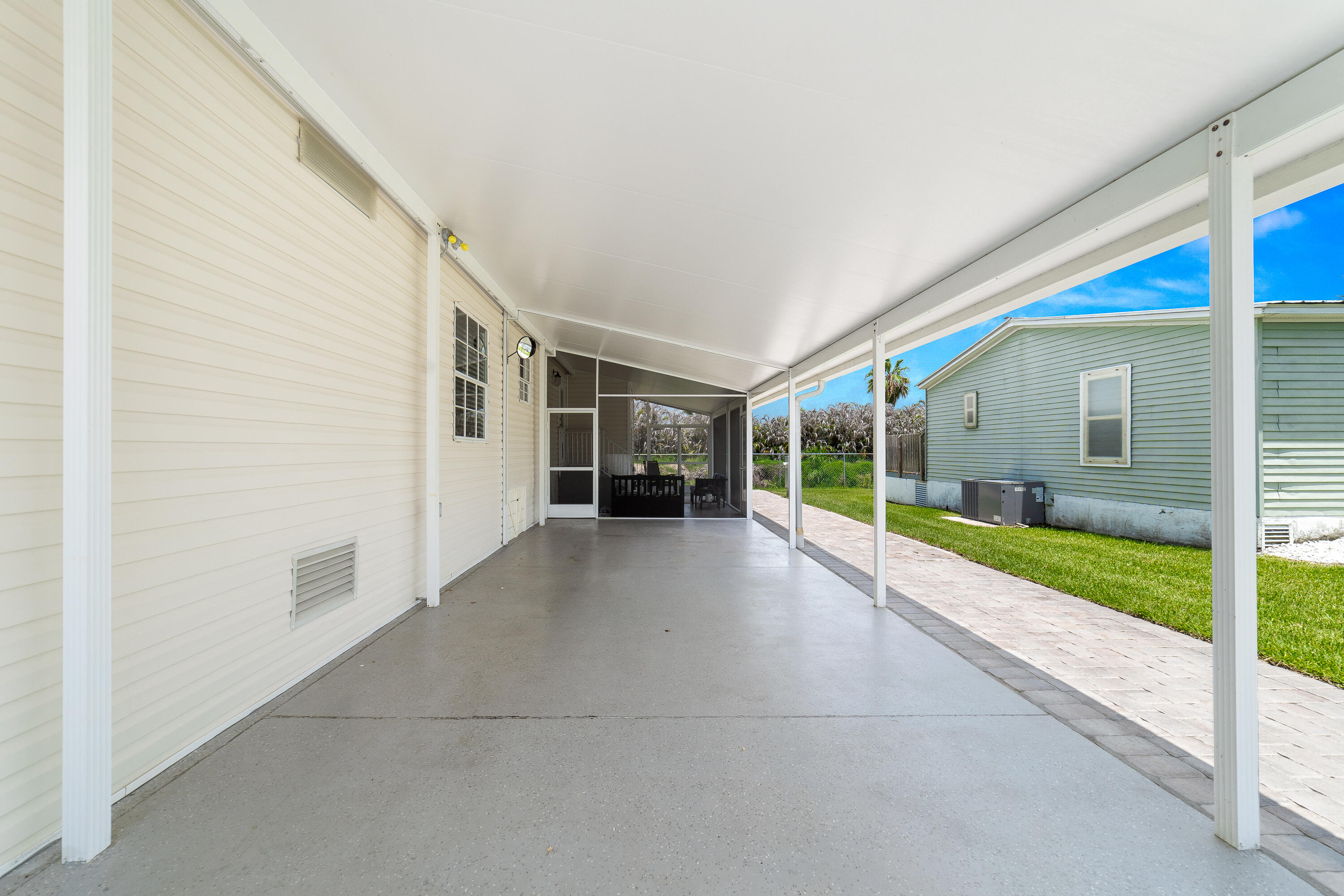SEMINOLE COVE CONDOMINIUM - Residential