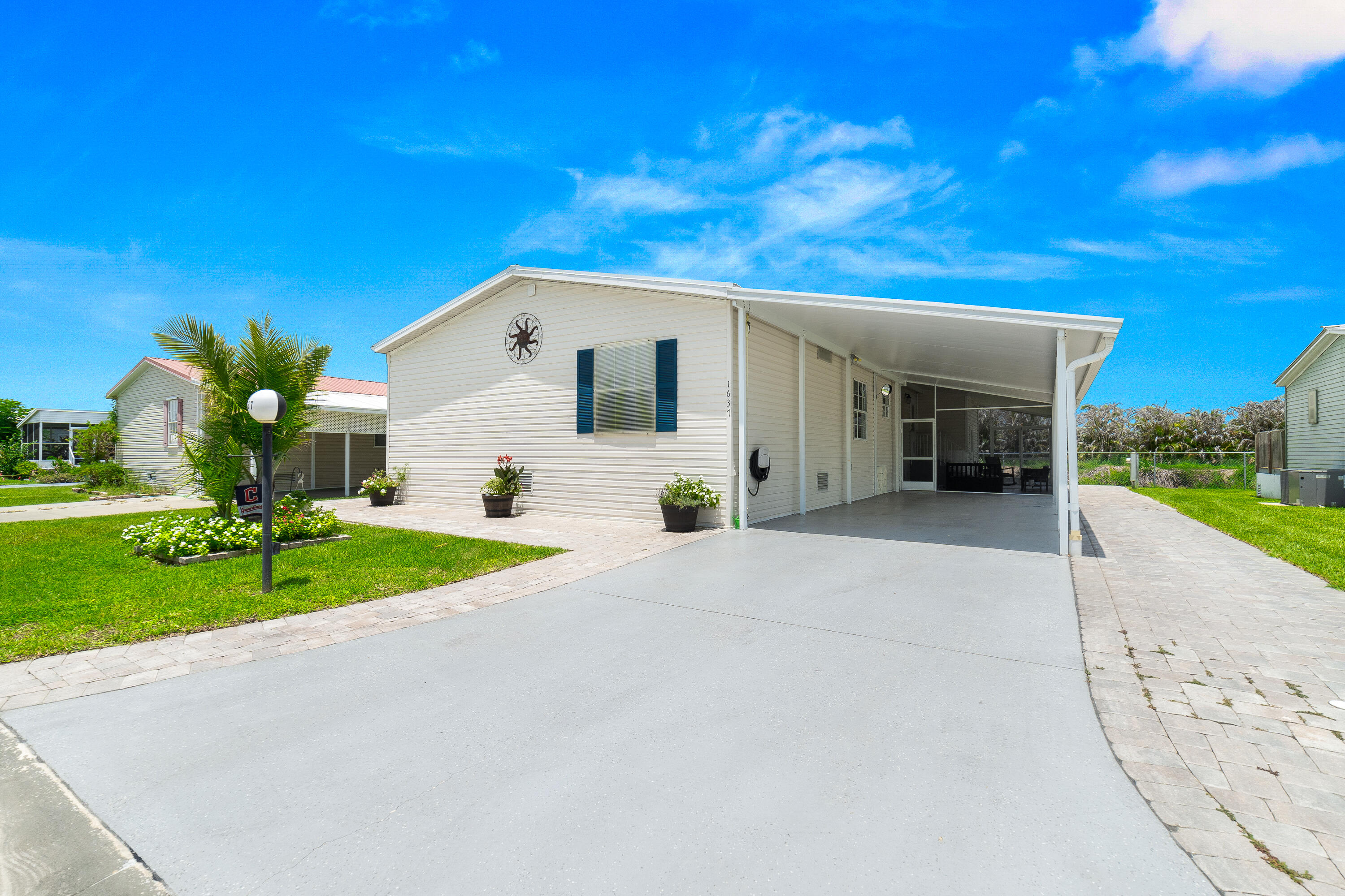SEMINOLE COVE CONDOMINIUM - Residential