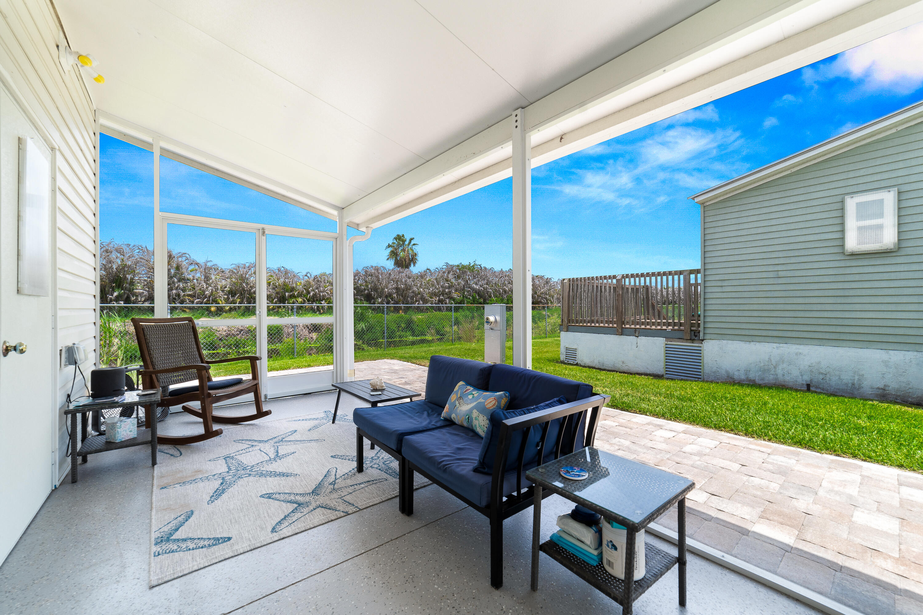 SEMINOLE COVE CONDOMINIUM - Residential